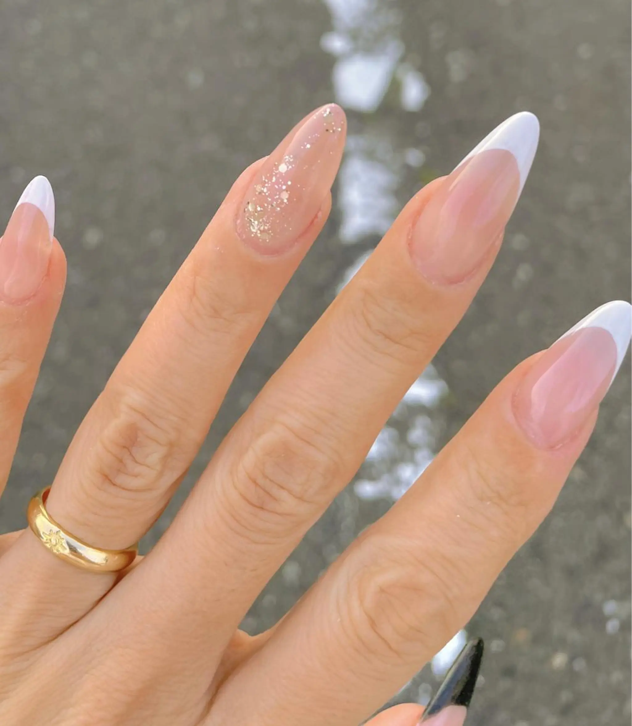 ネイル フレンチネイル ジェルネイル グラデーション スカルプネイル ハンドネイル YOUTH nails waxing所属・YOUTH natsumiのネイルデザイン