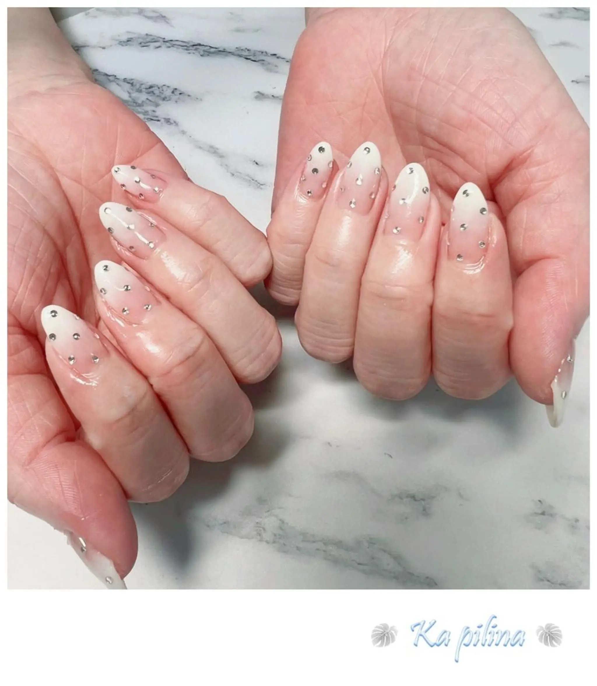 ネイル グラデーション Nail salon Ka pilinaのネイルデザイン