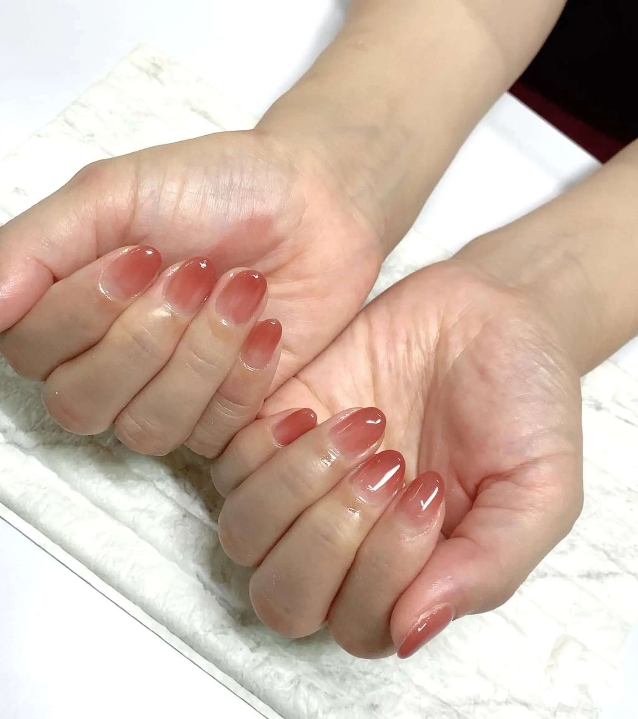 ネイル グラデーション ワンカラーネイル yochi nailのネイルデザイン