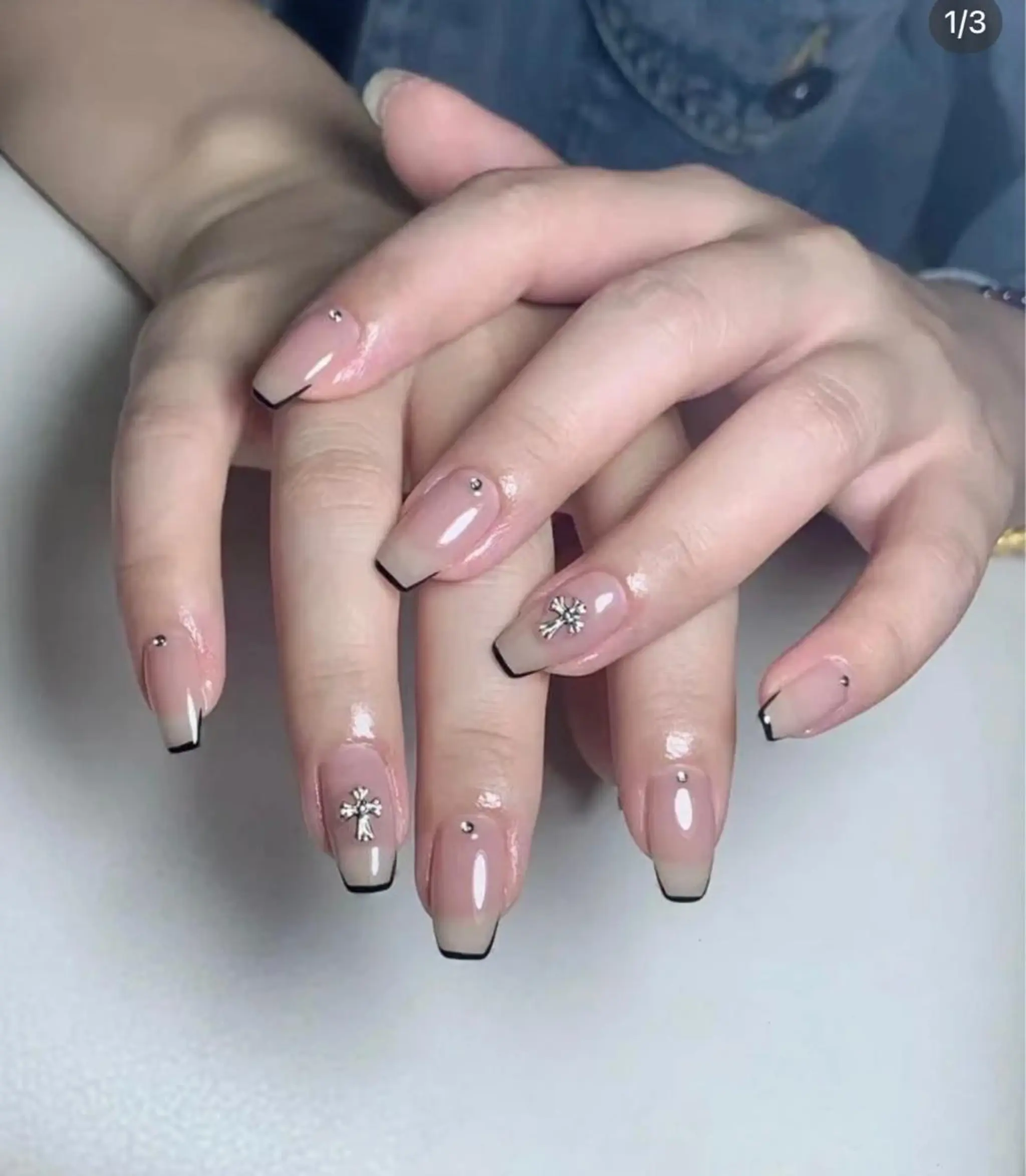 ミディアム 韓国風ヘア めぐみのネイルサロン 惠のネイルデザイン