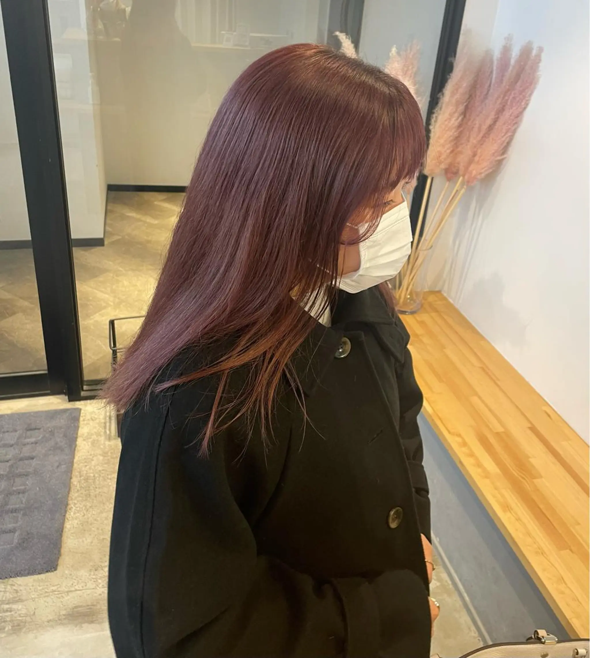 セミロング カラー yuika .のヘアスタイル