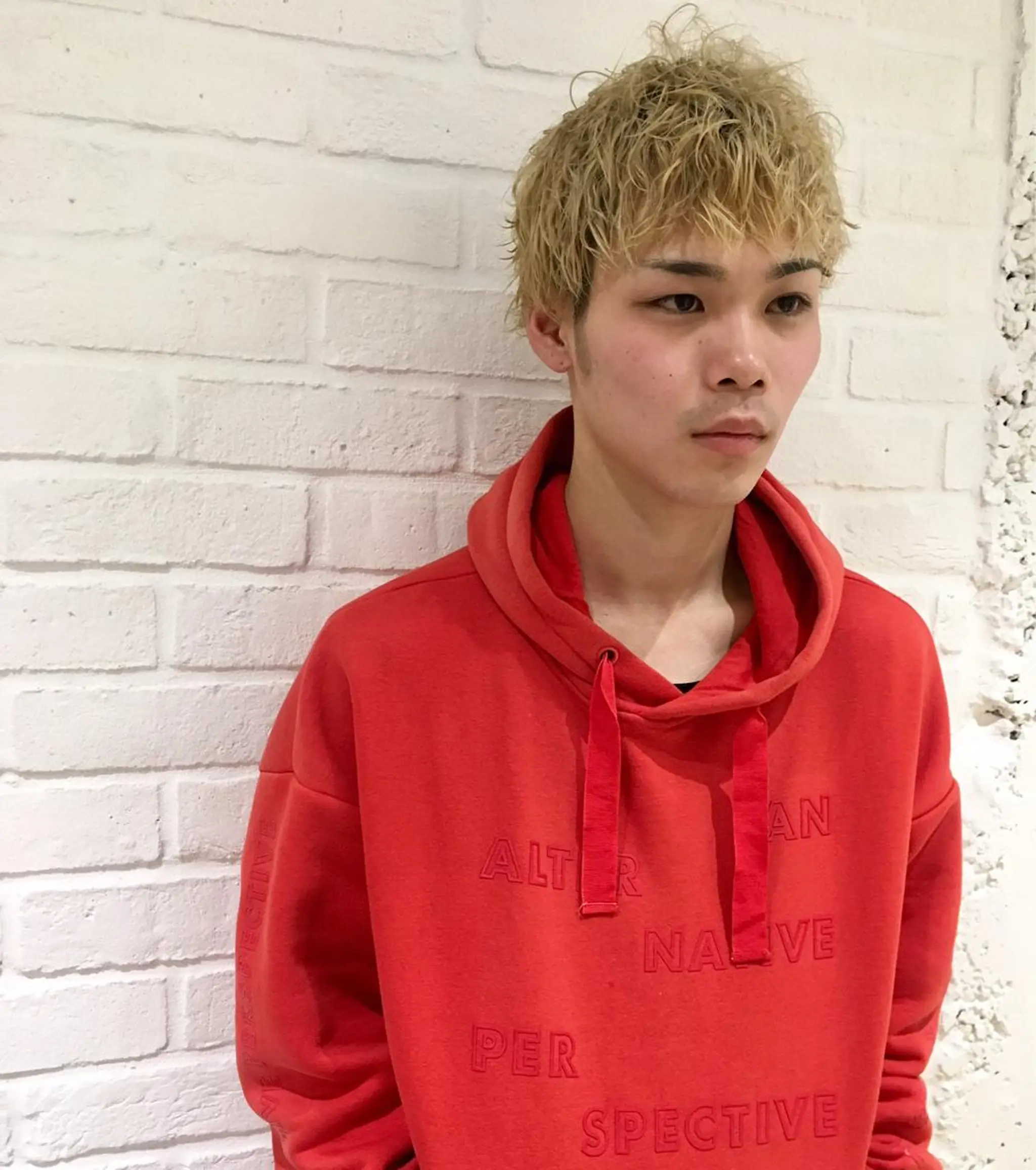 ショート メンズ メンズブリーチ メンズパーマ Fuuu《フゥ》所属・シノザキ シンゴのヘアスタイル