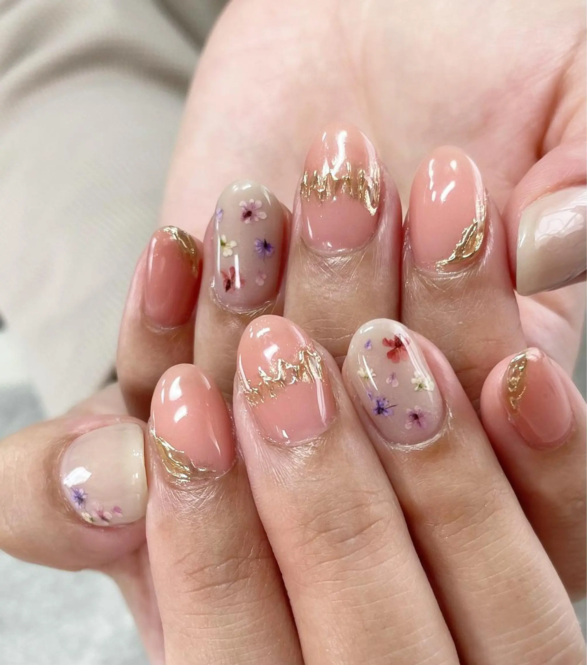 ネイル ジェルネイル 東 千夏のネイルデザイン