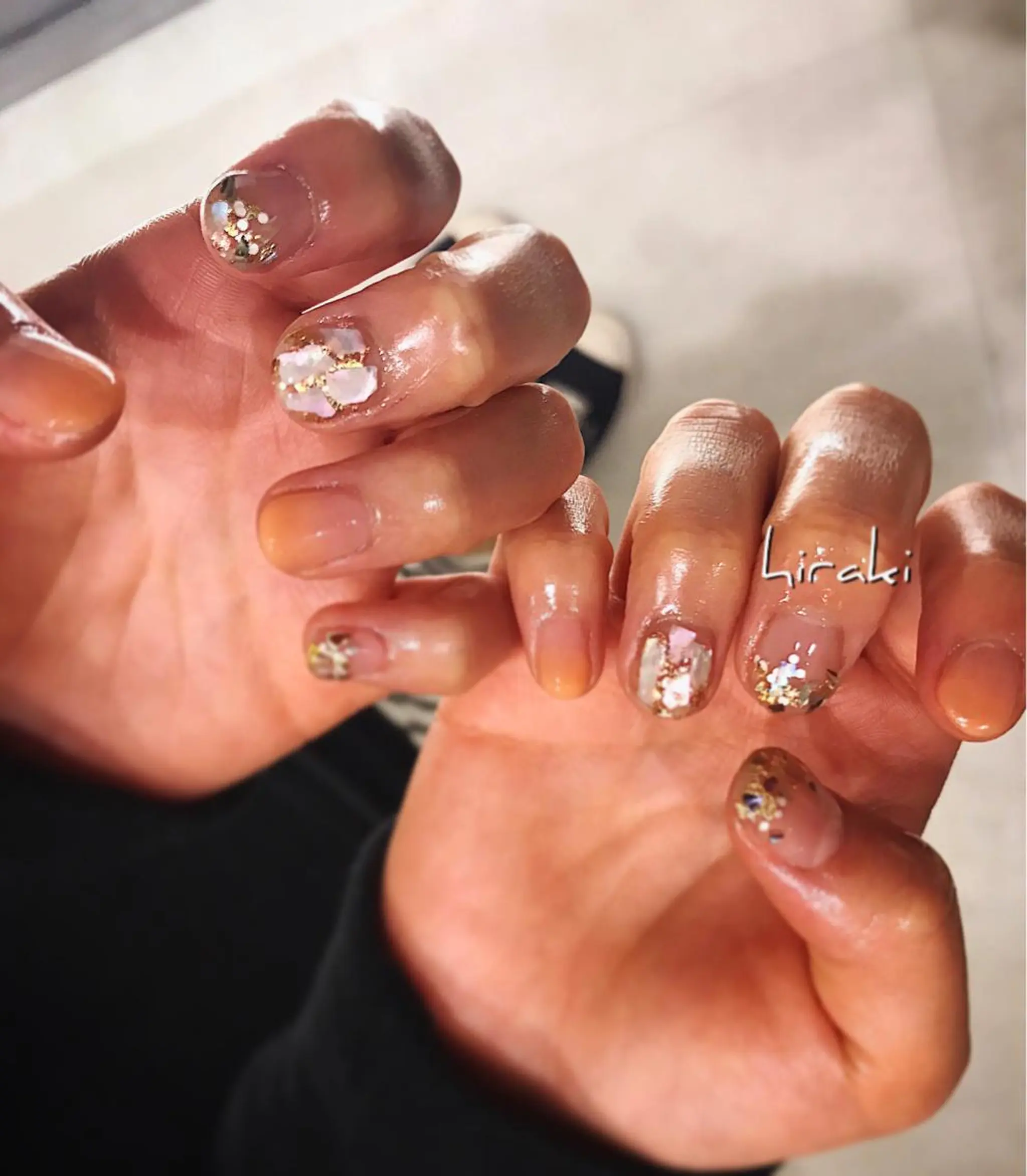 ネイル nail atelier AMBER所属・saori .の眉毛・アイブロウイメージ