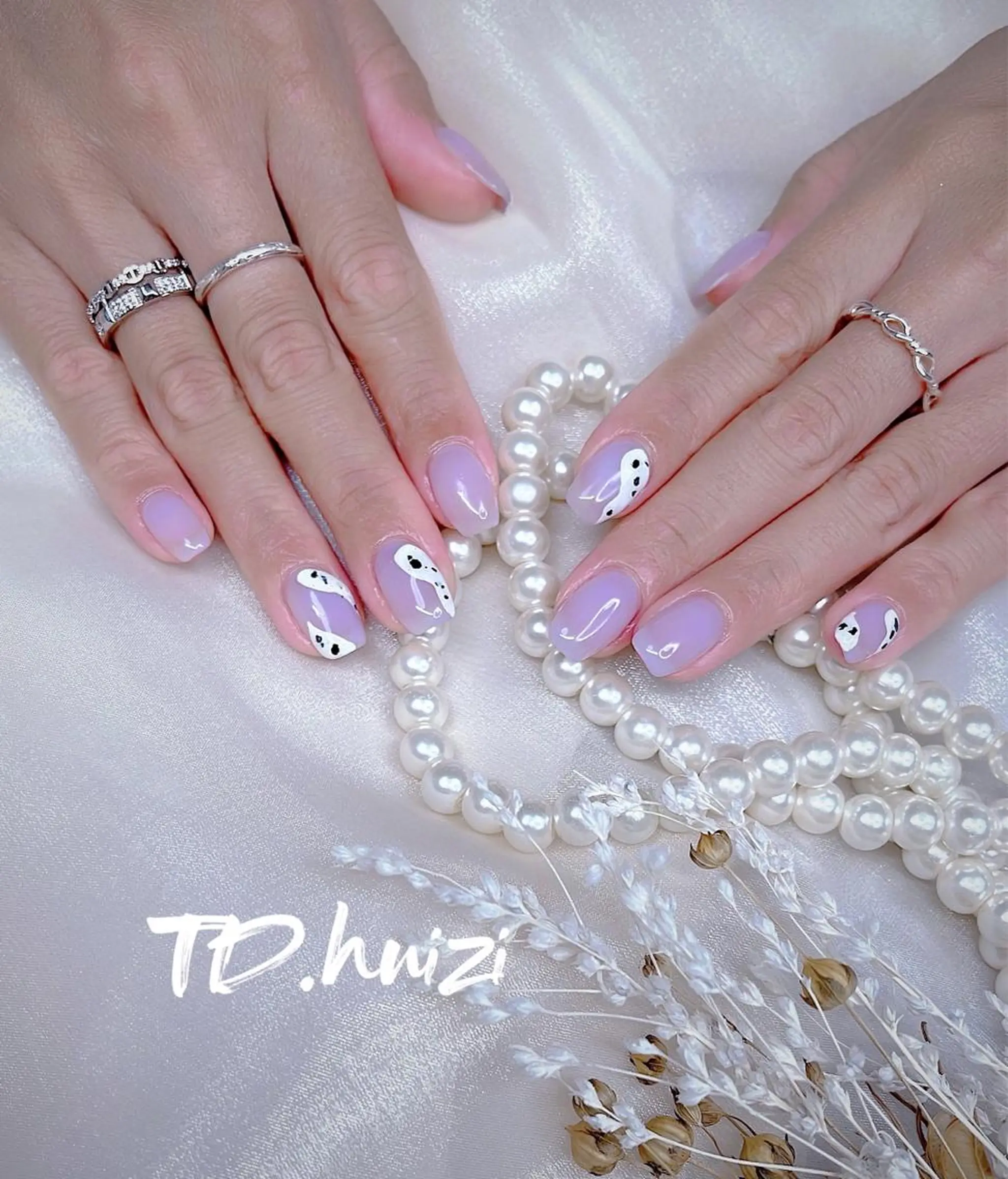 ミディアム めぐみのネイルサロン 惠のネイルデザイン