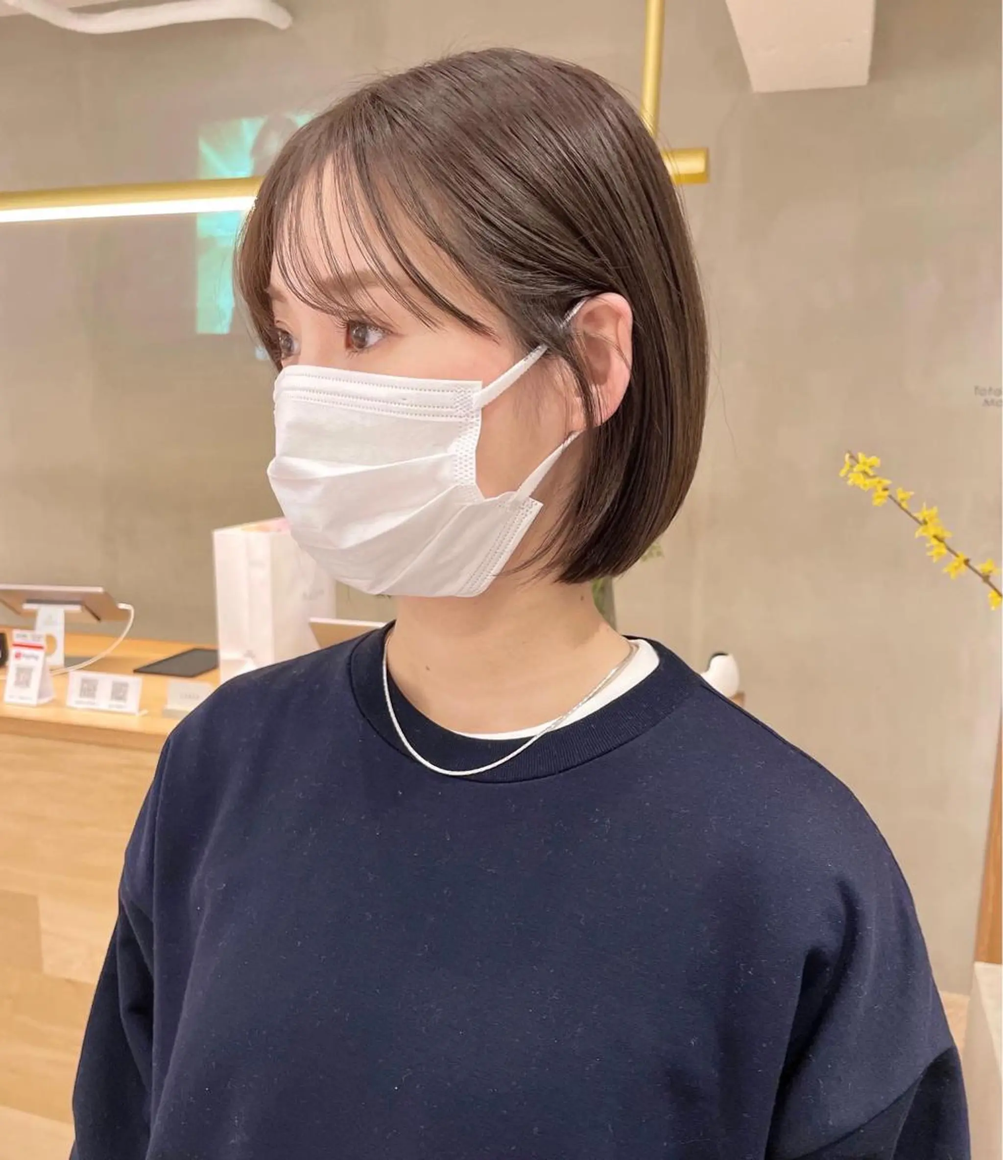 ミディアム 切りっぱなしボブ ボブ カット ヘアカラー トリートメント ボブ/レイヤー 🌟梅田盛一🌟のヘアスタイル