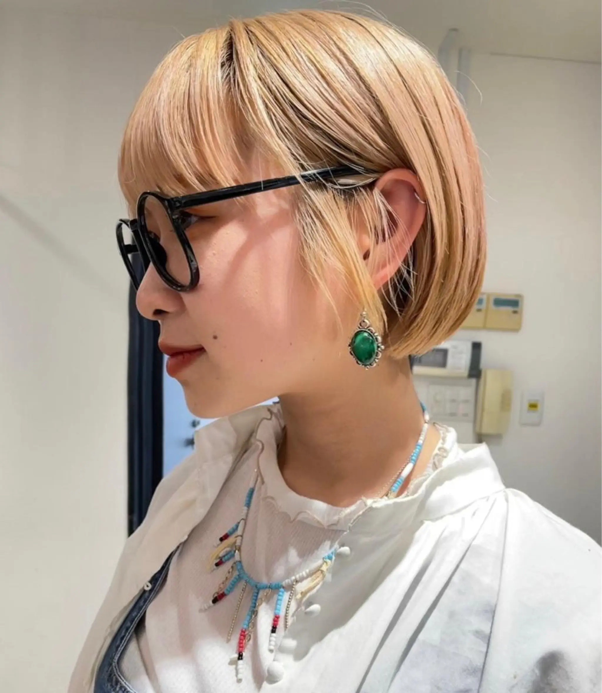 ショート カラー ヘアアレンジ ボブハイトーン🦖 デザインMAMIのヘアスタイル