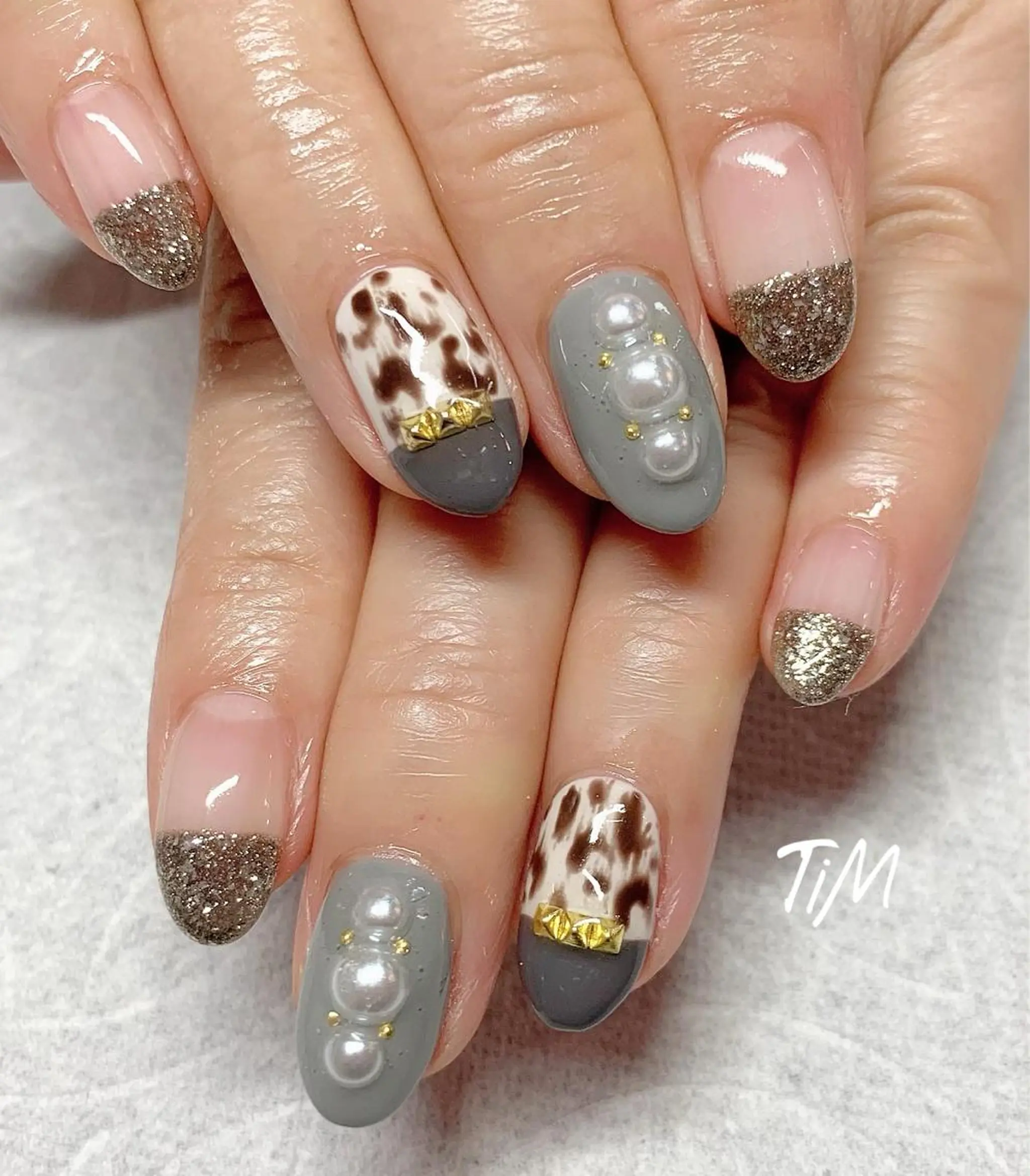 ショート ネイル アニマル柄 Beauty Studio TiM所属・TiM【ティム】 近鉄八尾店のネイルデザイン