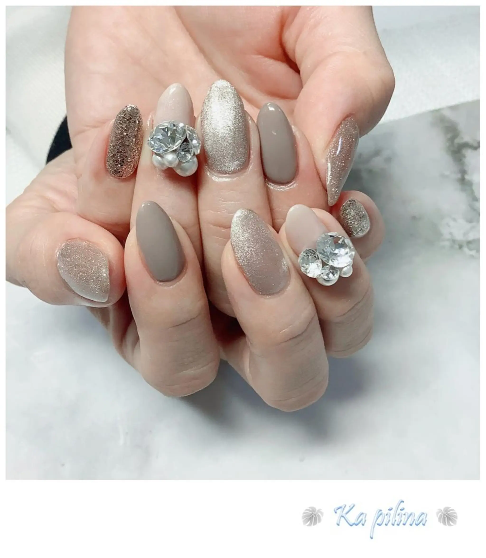 ネイル フラッシュネイル キラキラネイル ラメ(グリッター) マグネットネイル Nail salon Ka pilinaのネイルデザイン