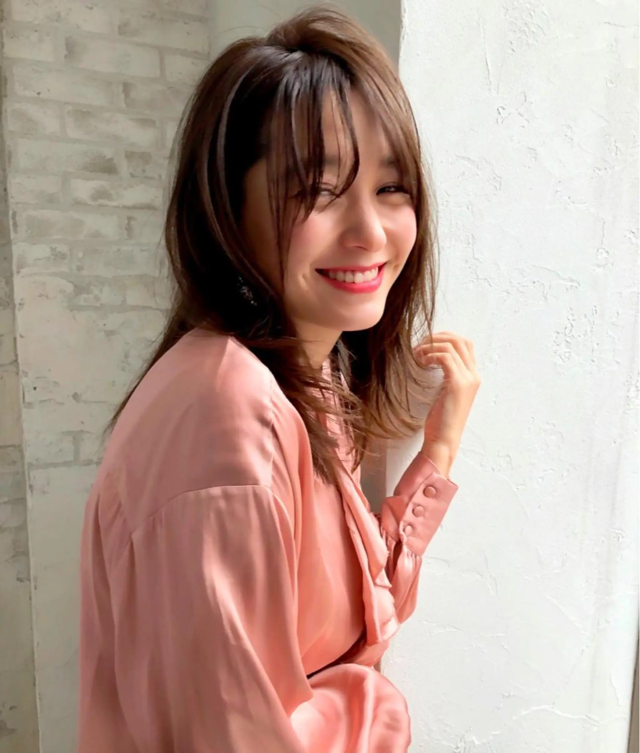 ミディアム VLOW nex the salon所属・韓国風/髪質改善/ ナガヤアキラのヘアスタイル