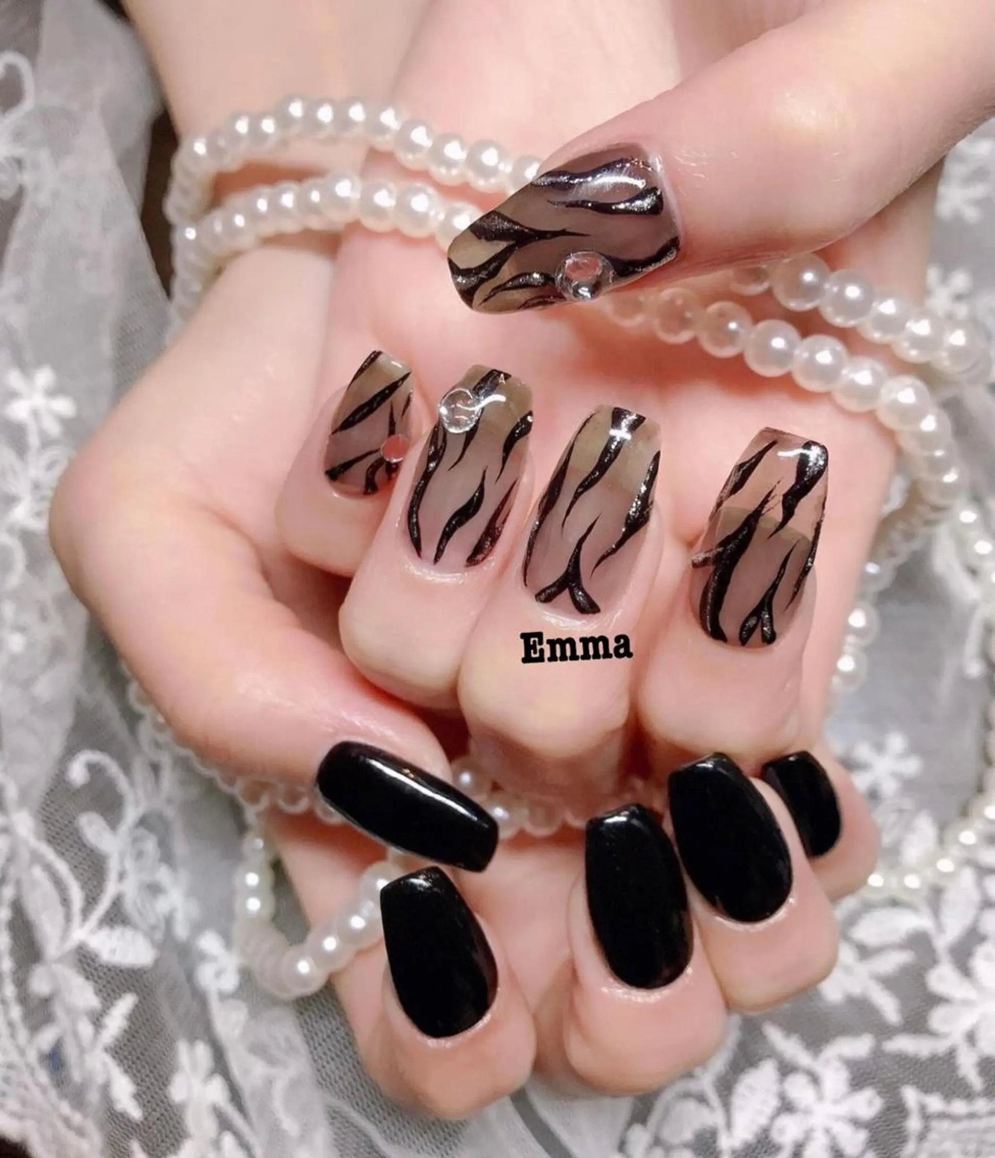 ネイル She   Nail所属・ISA_ BELLAのネイルデザイン