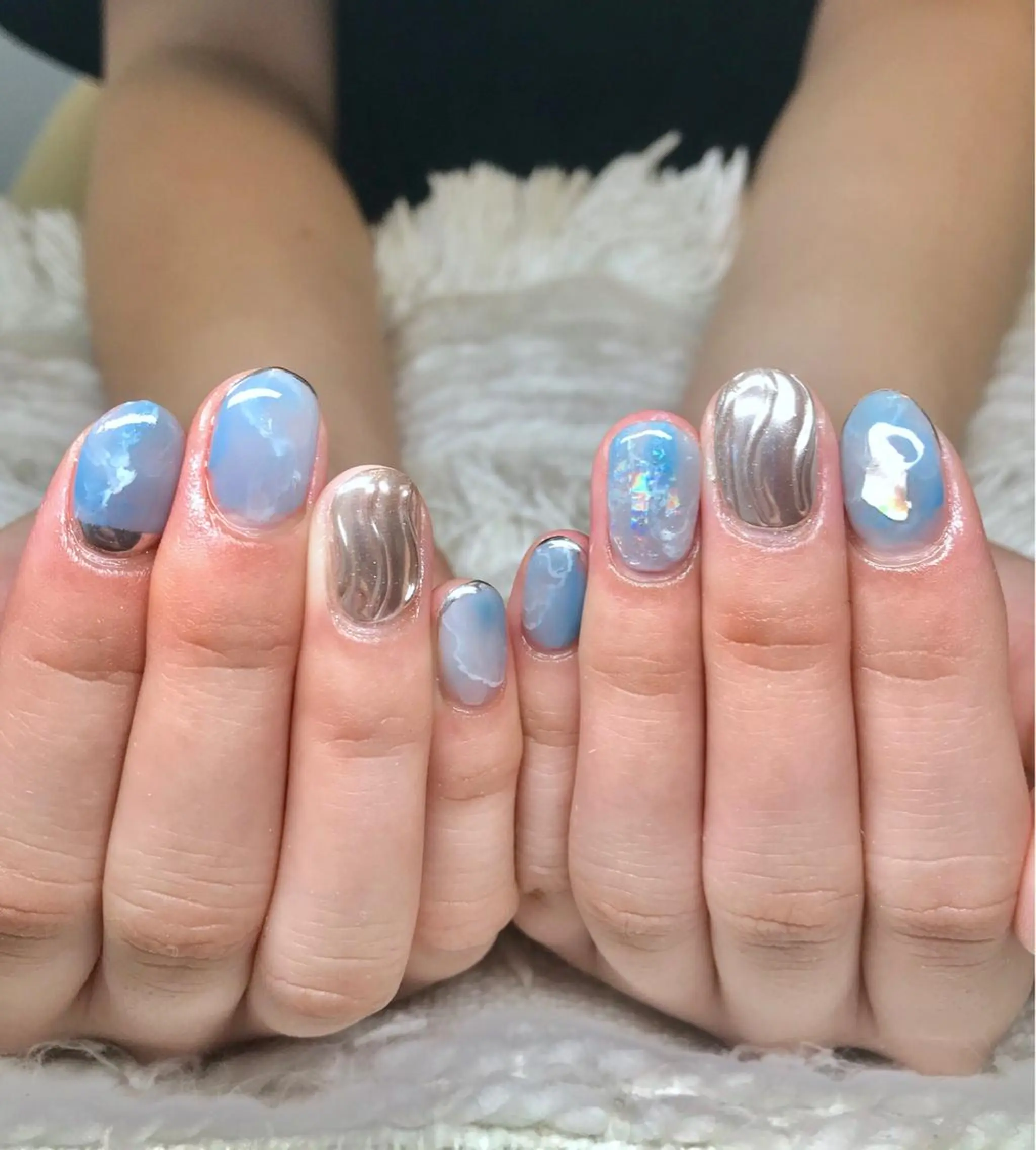 ショート カラー ネイル ブルーカラー ブルー ミラーネイル ハンドネイル ハンドケア nail&eye Aoのマツエク・マツパデザイン
