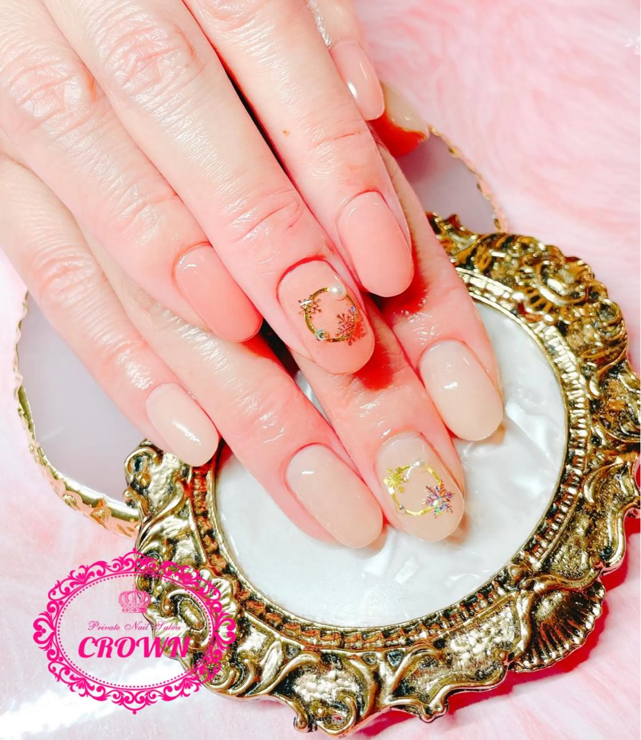 ネイル CROWN プライベートサロンのネイルデザイン
