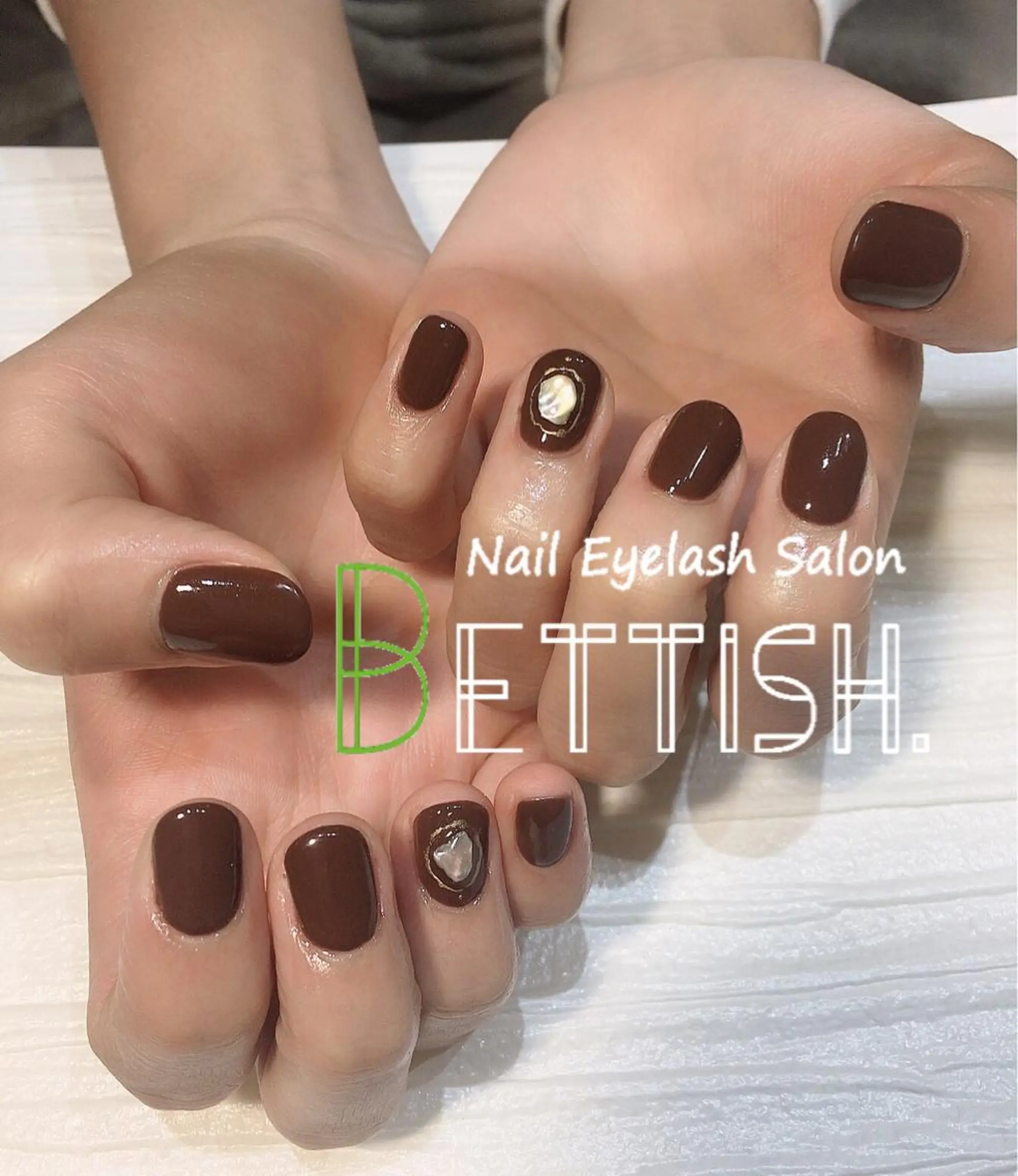 ネイル アートネイル ブラウン シンプルネイル BETTISH. KUMIKO☺︎︎のネイルデザイン