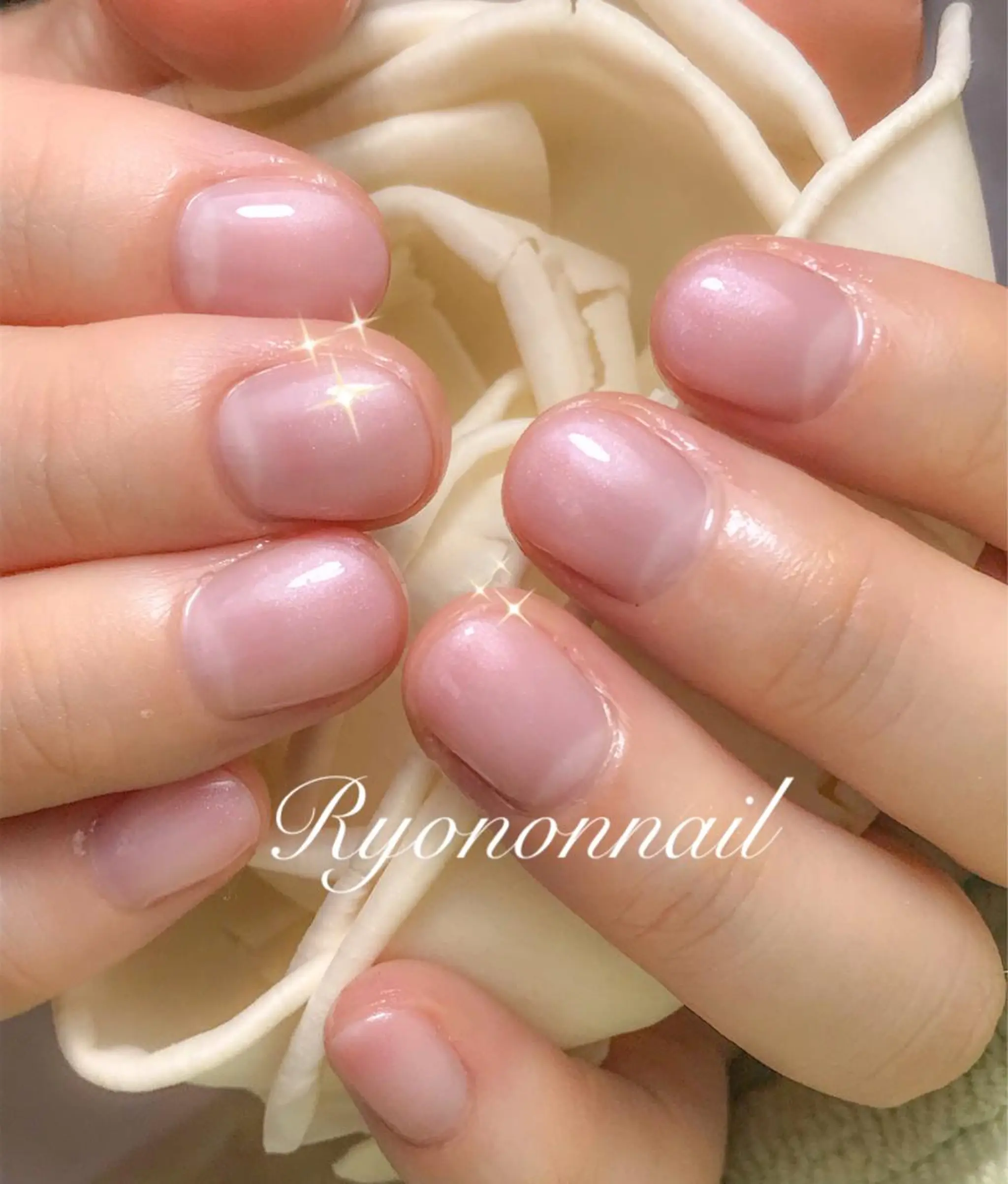 ネイル Ryononnail(リョノンネイル)所属・Ryononnail 上谷典子のネイルデザイン