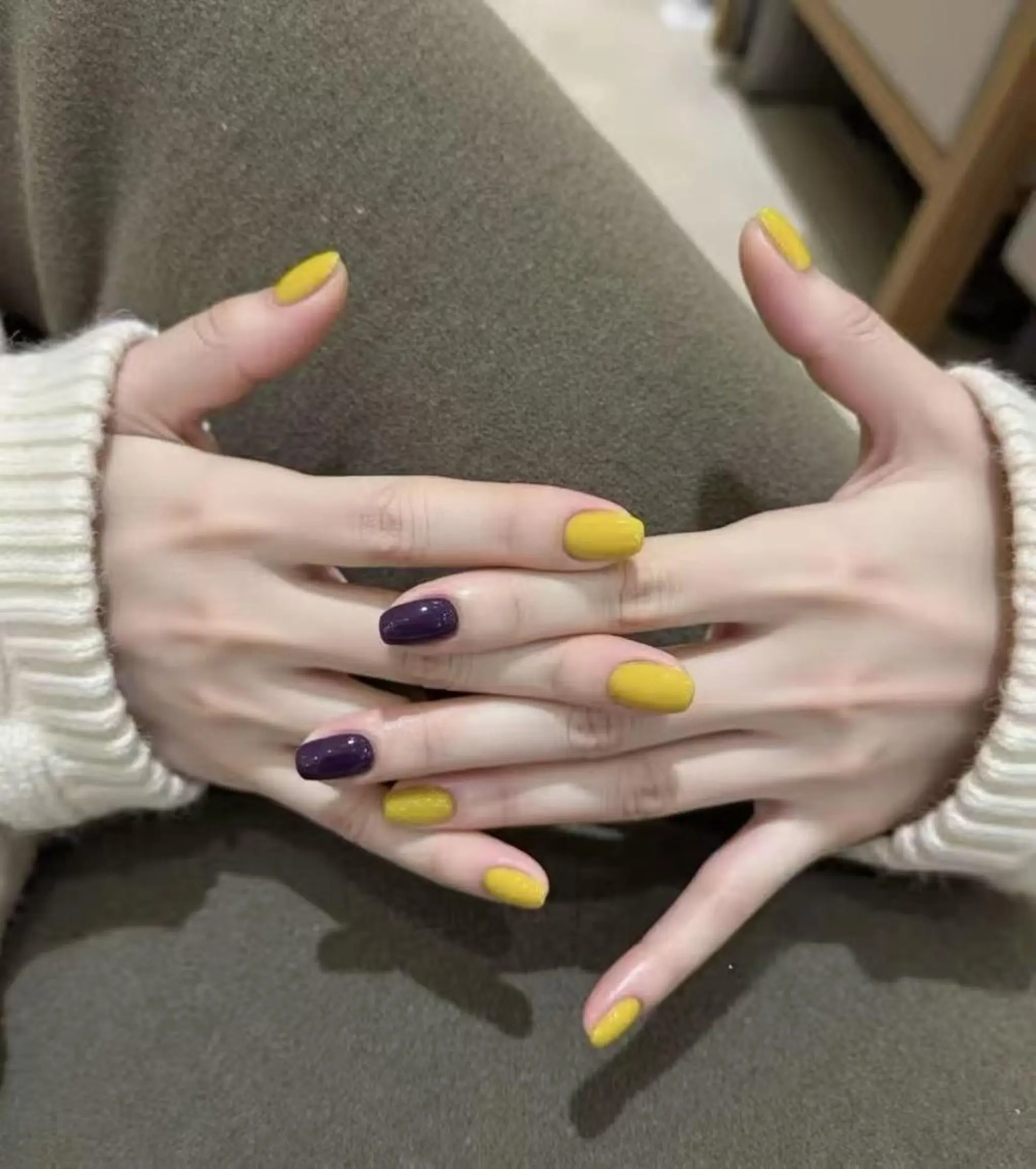 ネイル ワンカラーネイル ハンドネイル 金子 紗奈のネイルデザイン