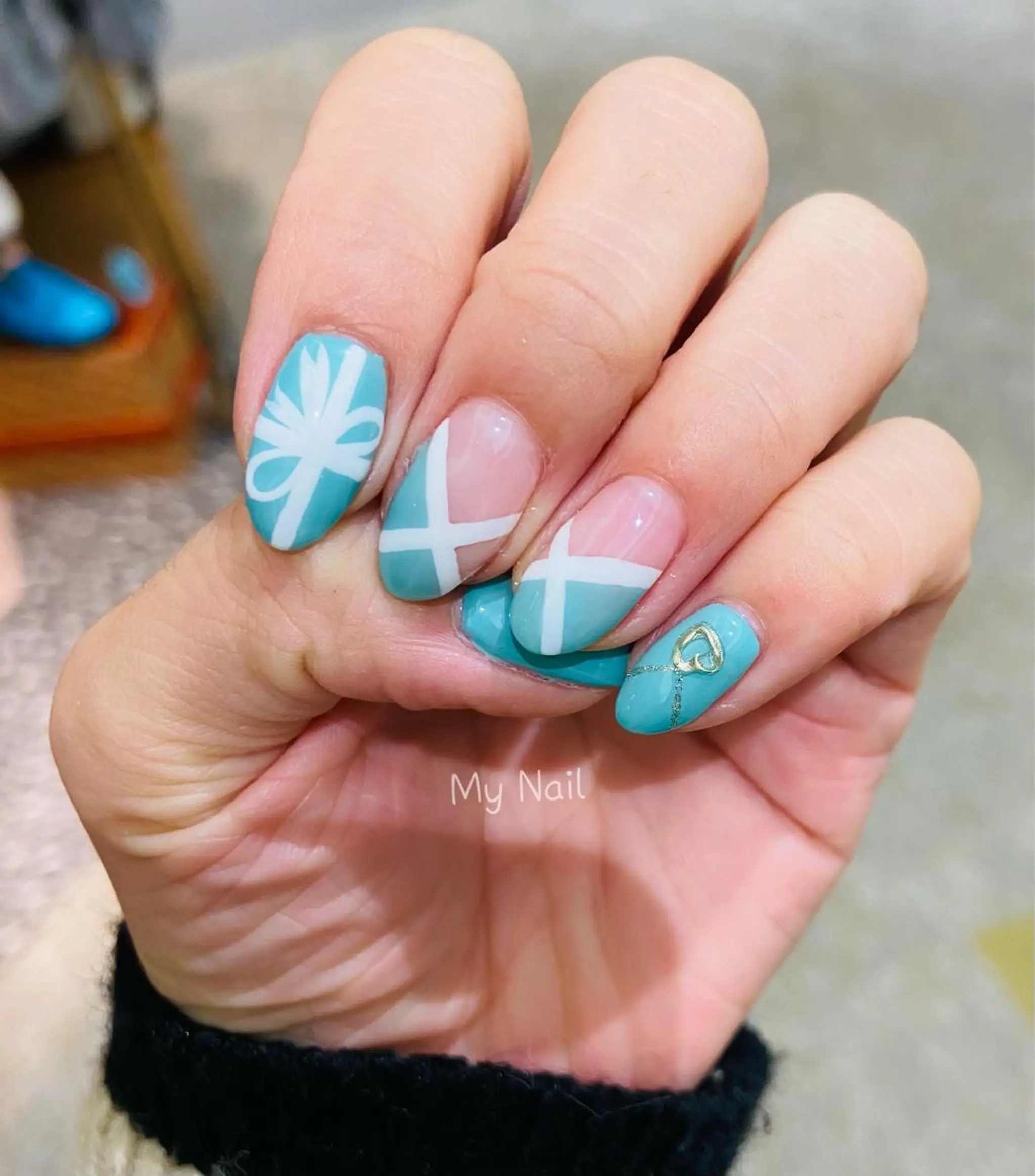 ネイル アートネイル フラッシュネイル フラワーネイル フットネイル フレンチネイル Moci Nail Salonのネイルデザイン
