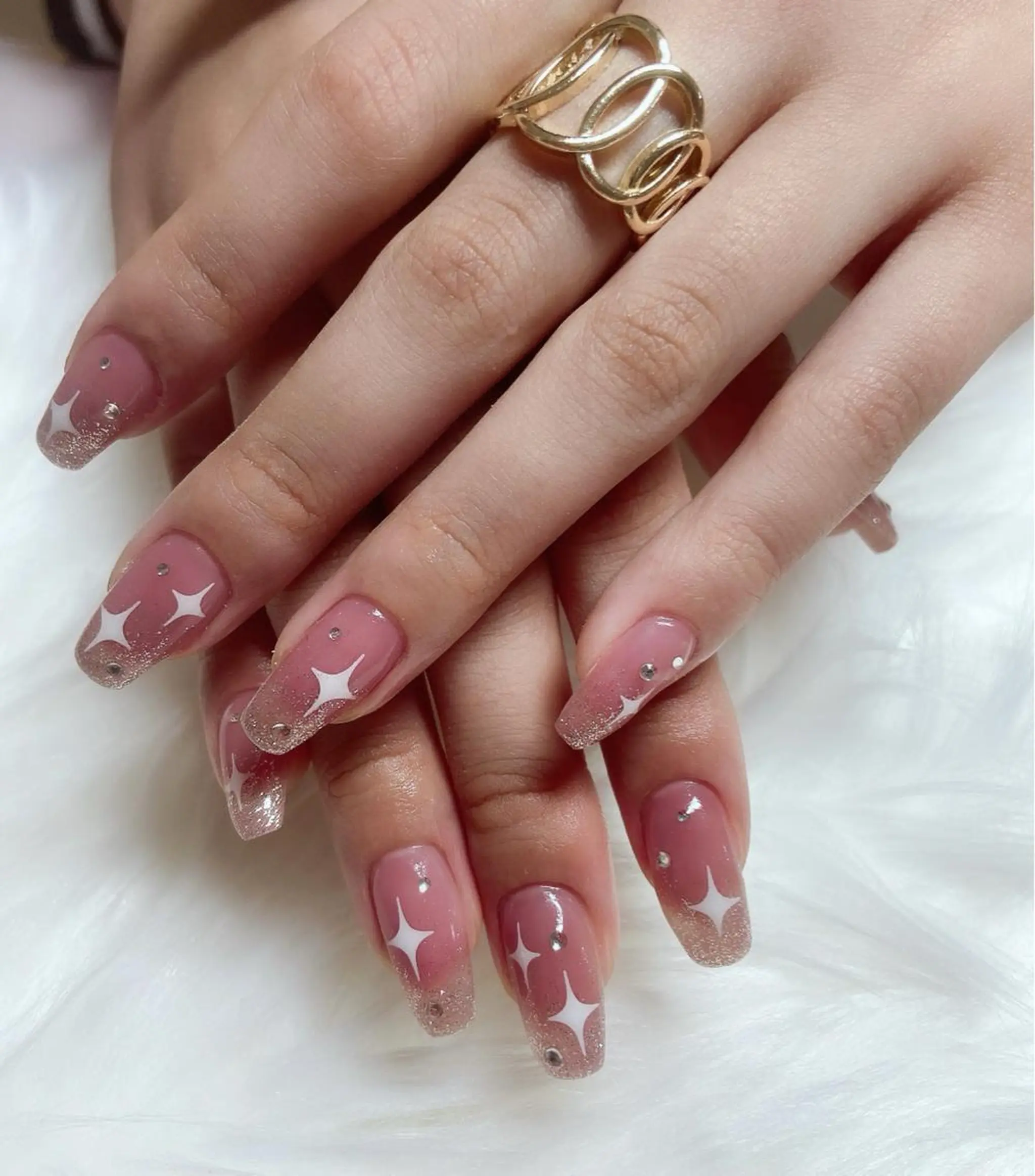 ネイル ハンドネイル ＆ME アンドミーのネイルデザイン