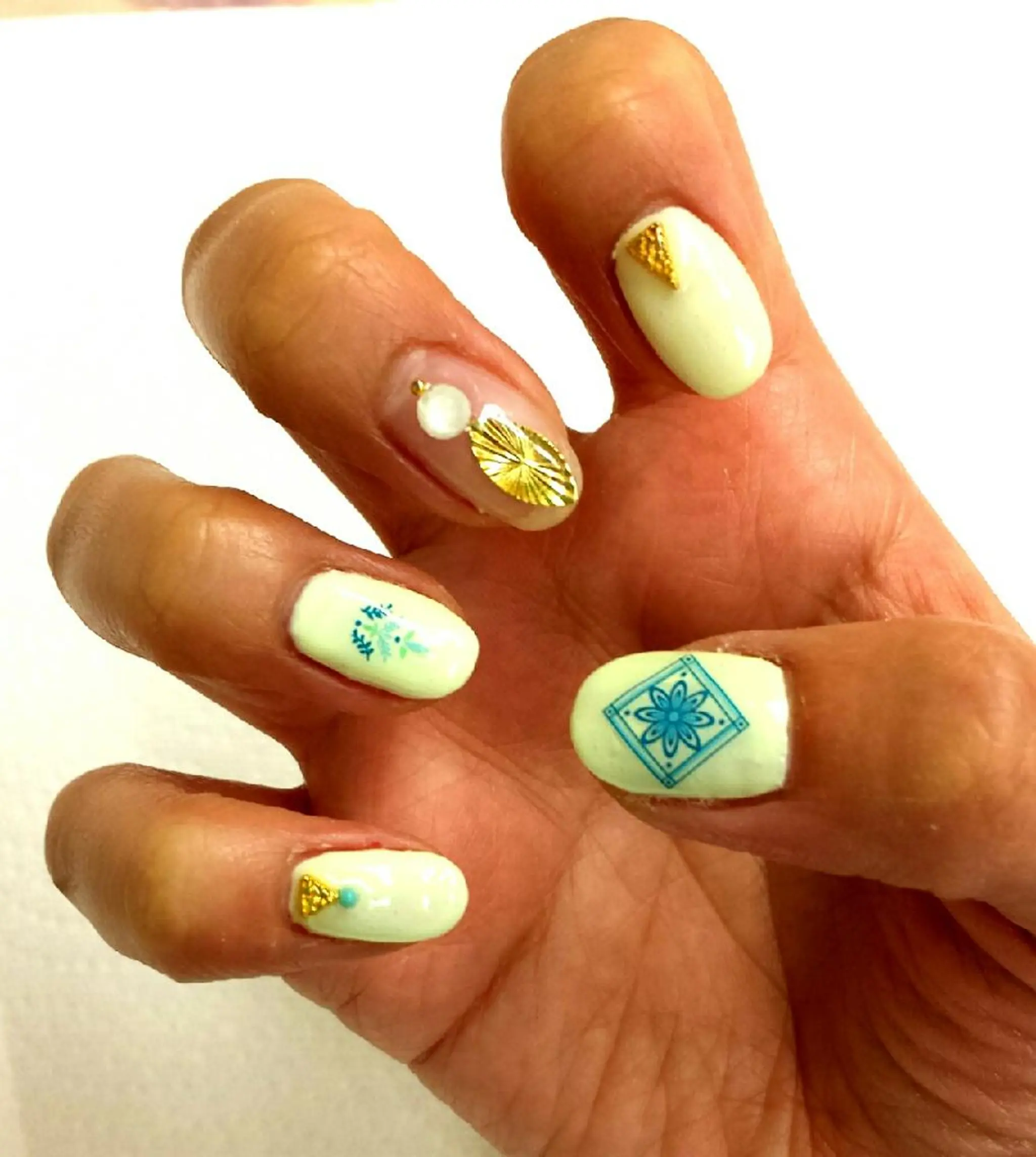 ネイル 河野ちえ (雑誌掲載サロン)のネイルデザイン