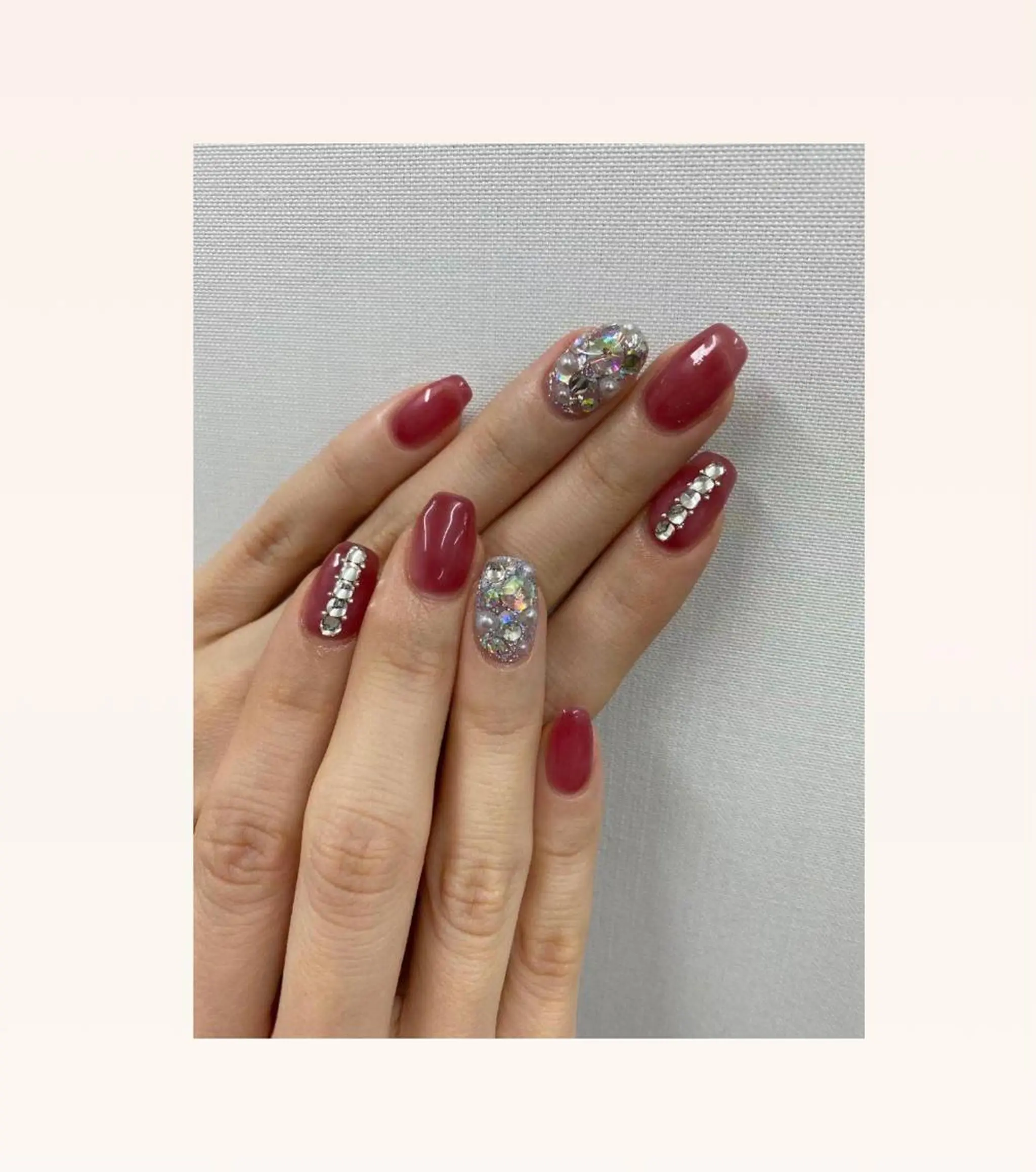 ネイル ハンドネイル I-nailロング /ワンホン/キラキラのネイルデザイン