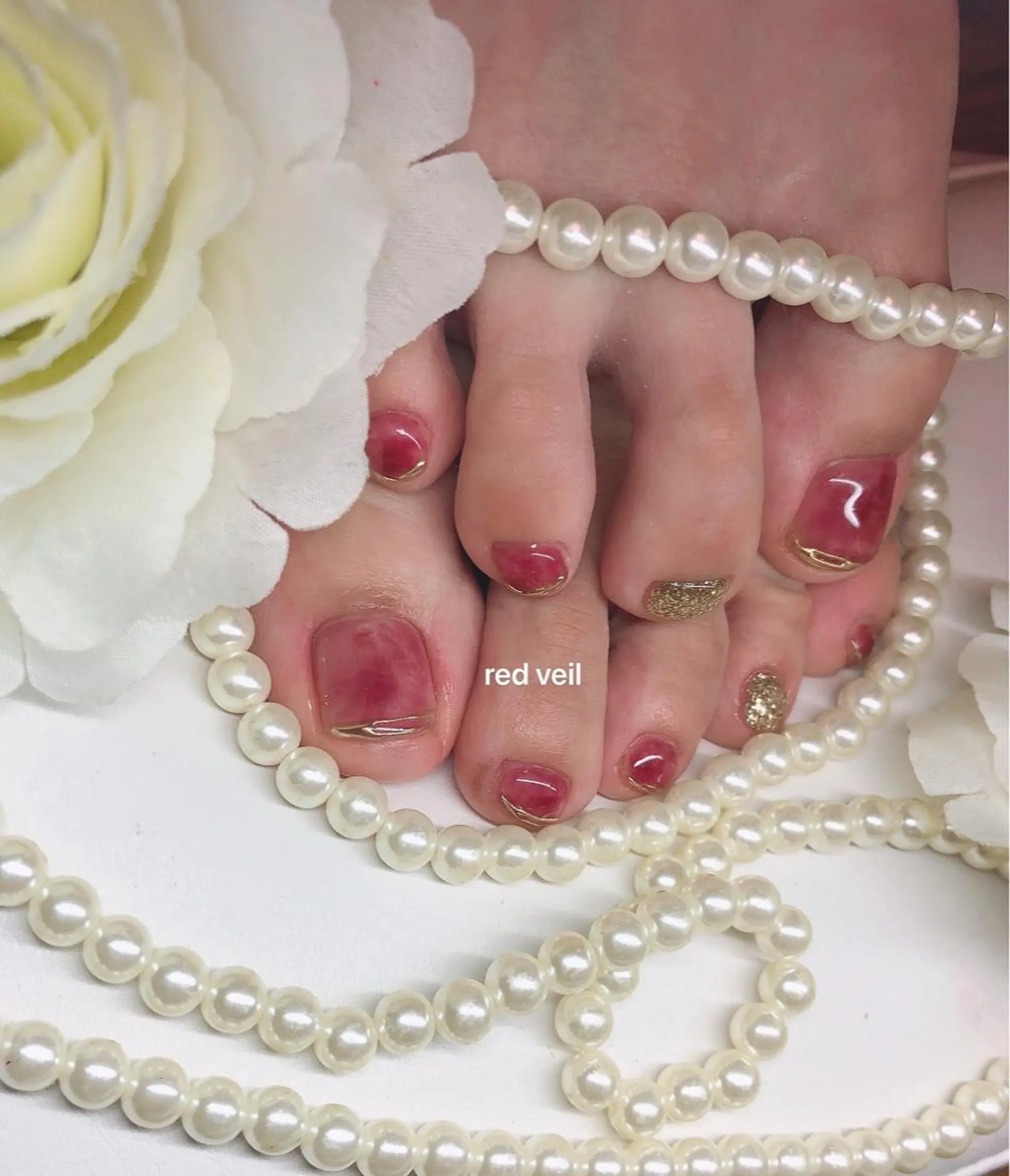 ミディアム ネイル フットネイル 長さ出し専門 nynaのネイルデザイン