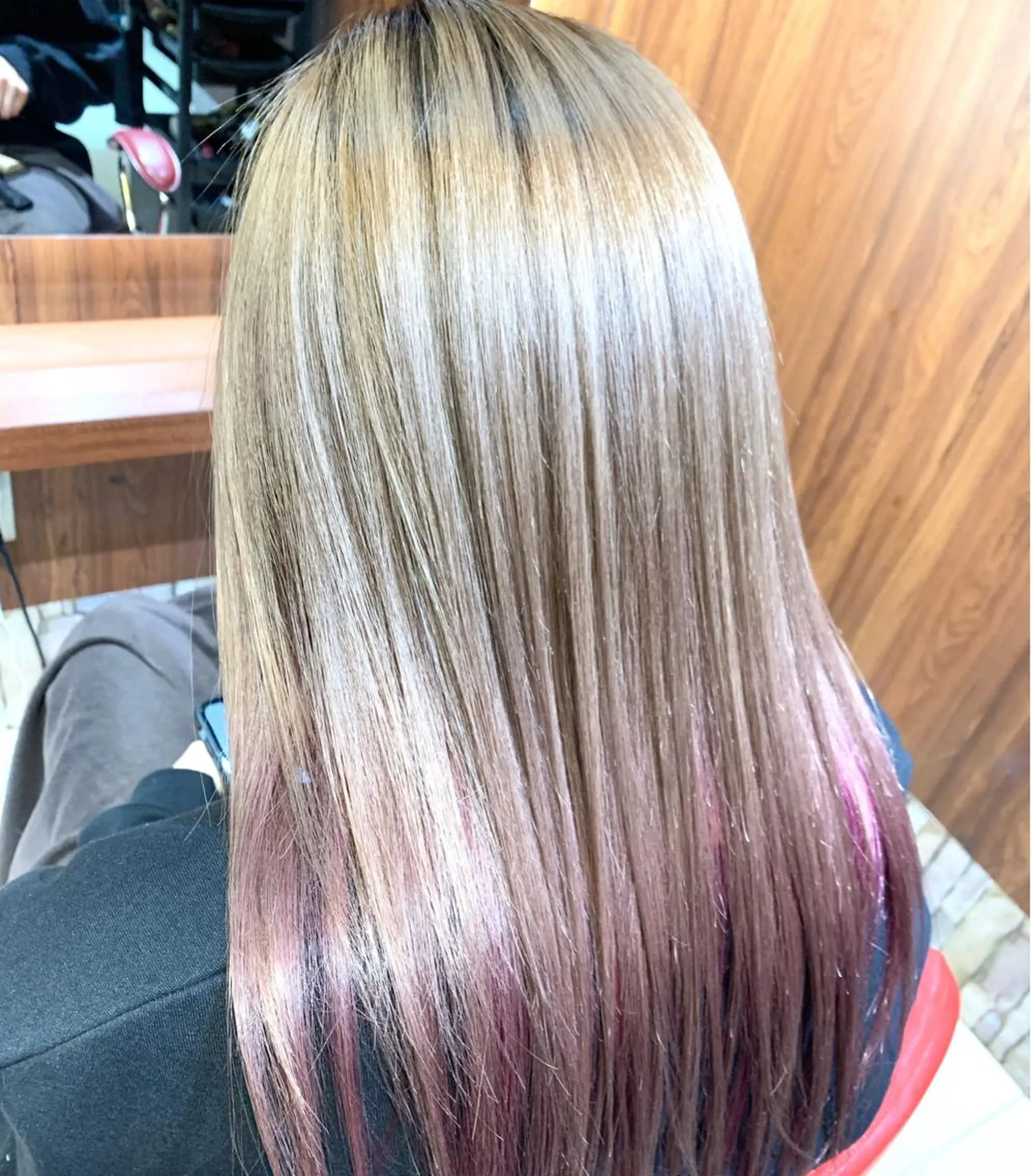 ロング カット 縮毛矯正 髪質改善ストレート、 カラー清野雄大のヘアスタイル