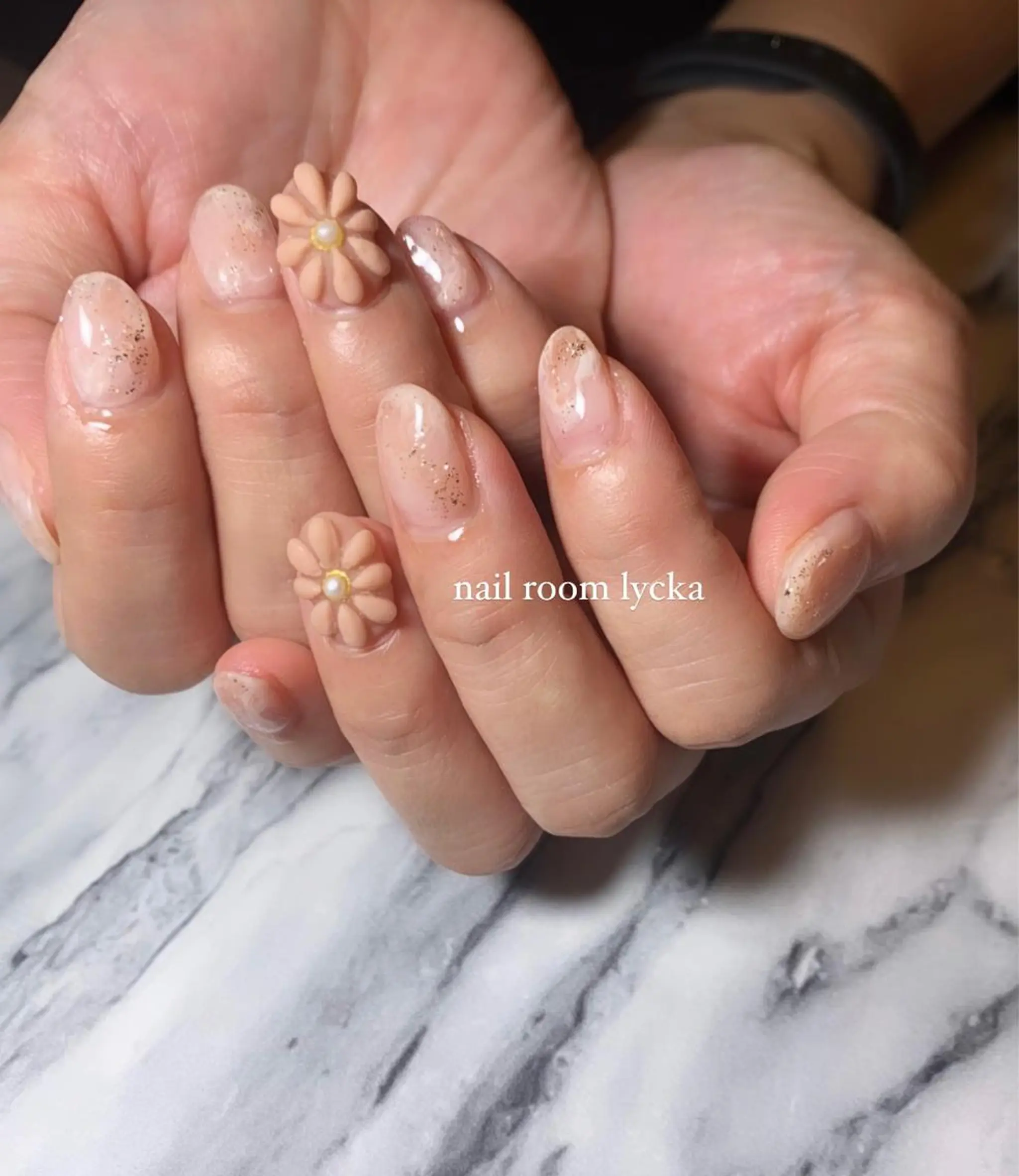 ネイル ﾈｲﾙﾙｰﾑﾘｯｶ 𝐦𝐚𝐲𝐮のネイルデザイン