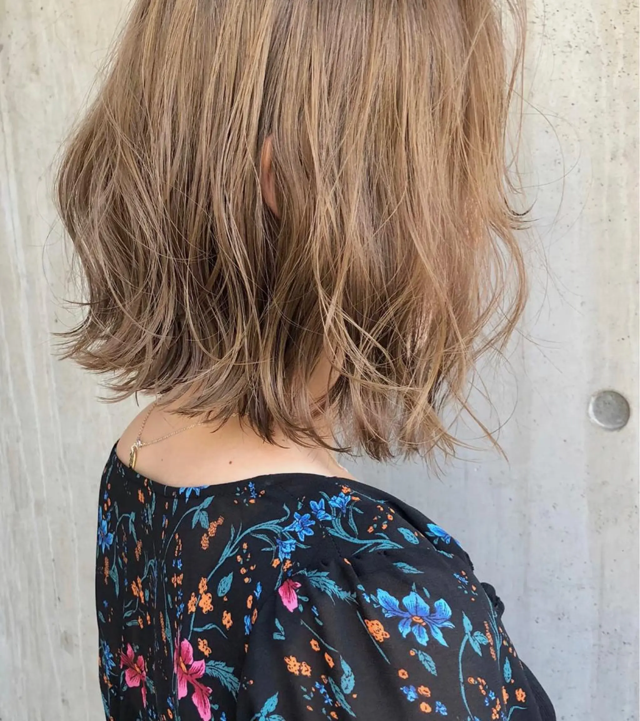 ミディアム ヘアカラー Trip 大名🌟 ブリーチなしカラーのヘアスタイル