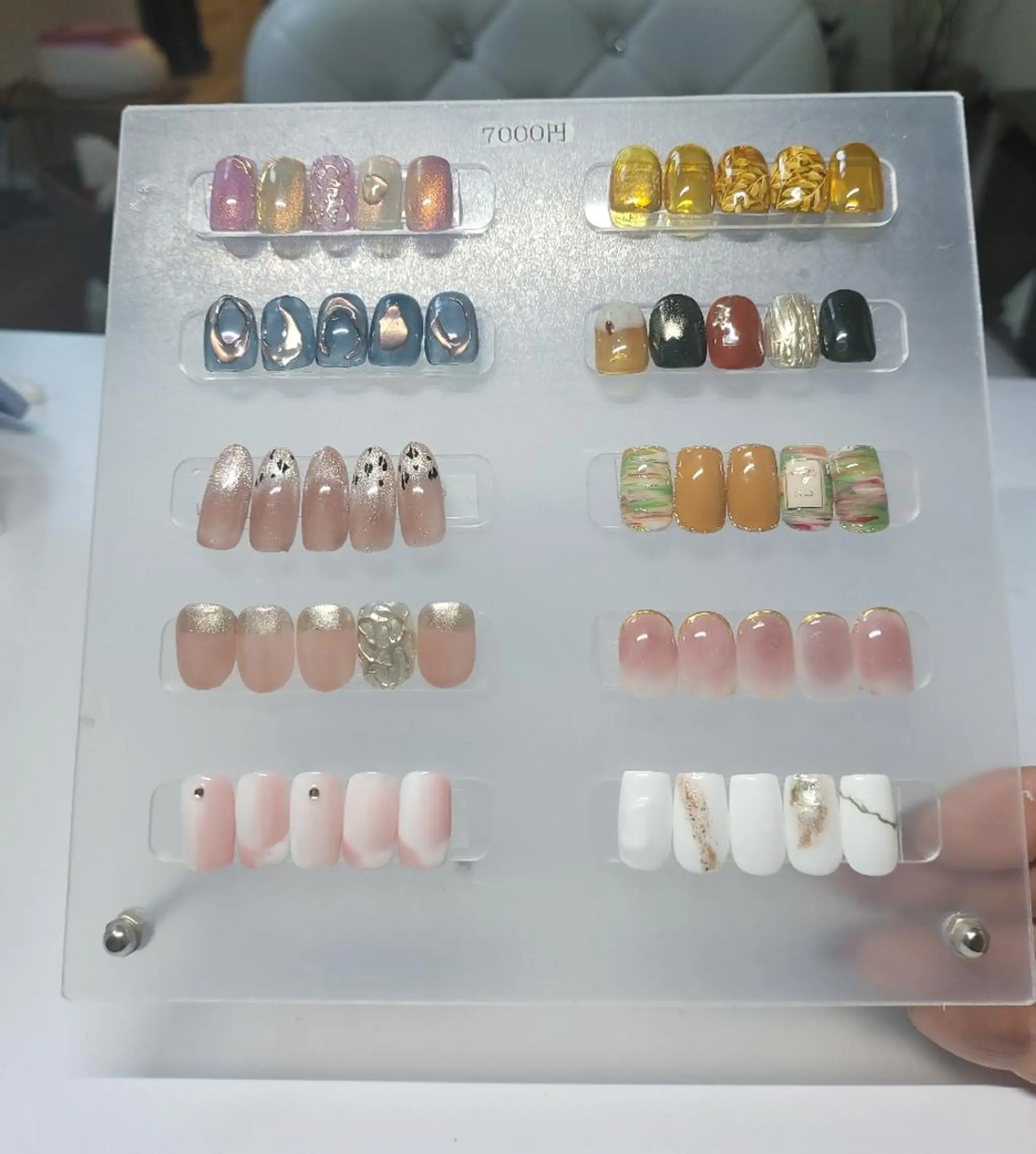 ネイル ハンドネイル Salon-NAKO 🐷shirai🐷のネイルデザイン