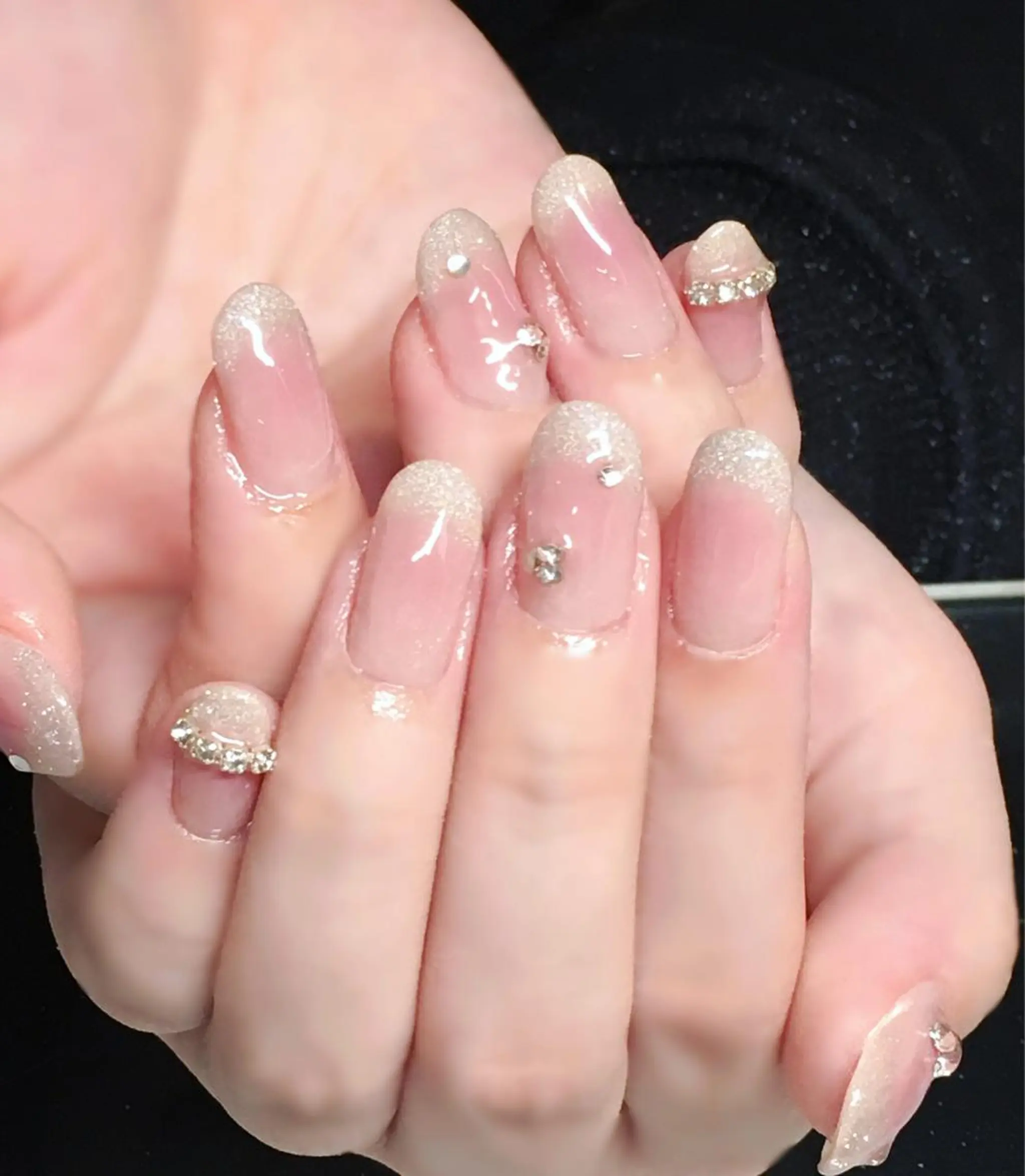 ネイル チークネイル ジェルネイル キラキラネイル 韓国ネイル ワンホンネイル Nyanco Nailのネイルデザイン