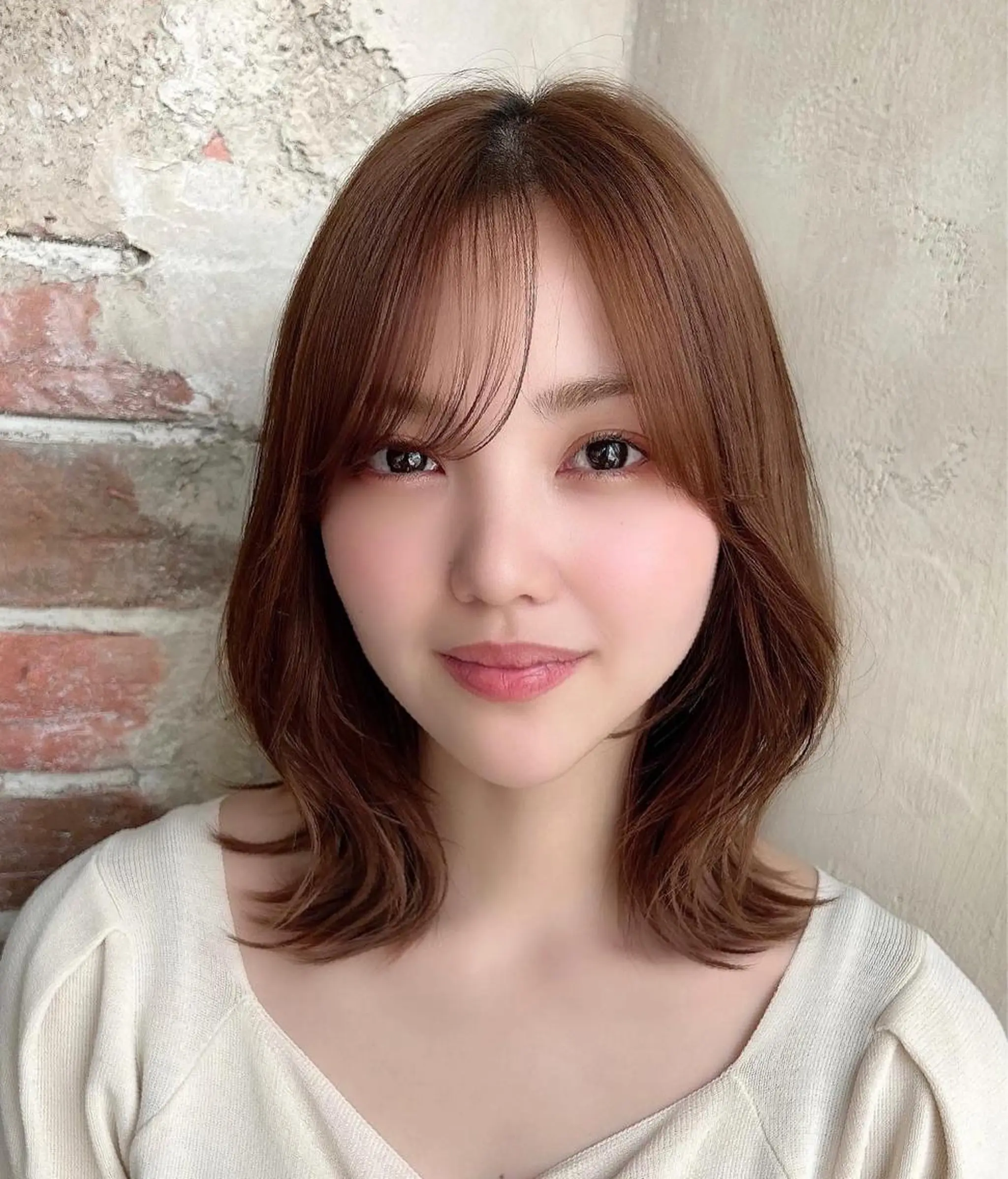 ミディアム カラー ベージュカラー ブラウンカラー くびれヘア 髪質改善 縮毛矯正 🧡くびれヘア/前髪 顔周り🧡久原結衣のヘアスタイル