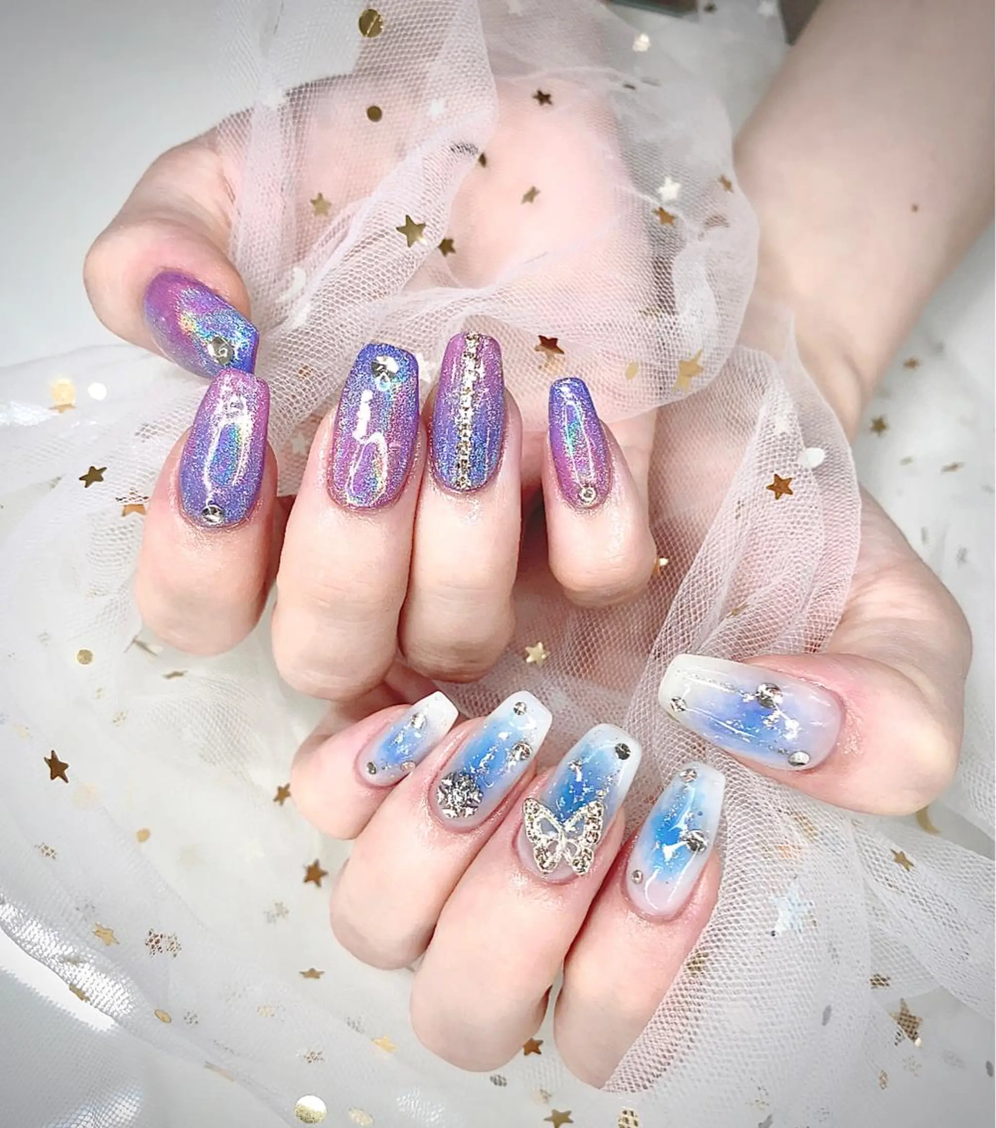 ネイル I-nailロング /ワンホン/キラキラのネイルデザイン