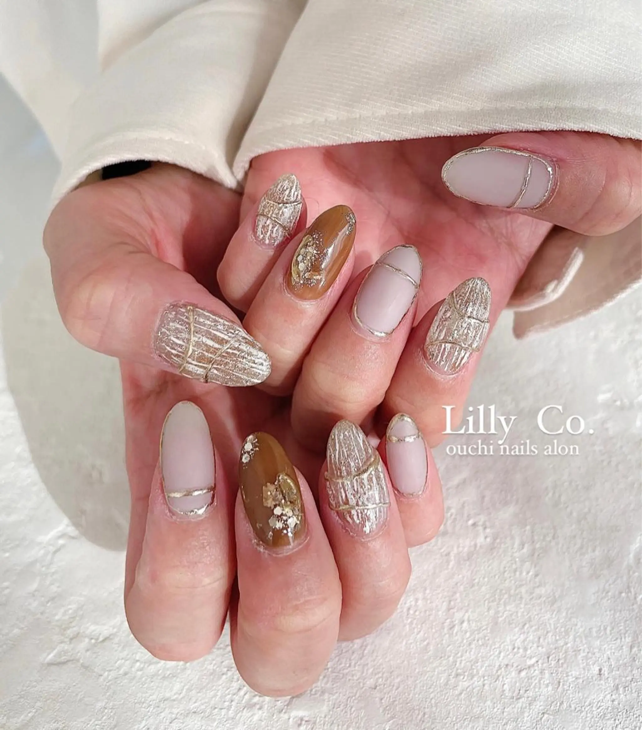 ネイル ハンドネイル ハンドケア Lilly Co.のネイルデザイン