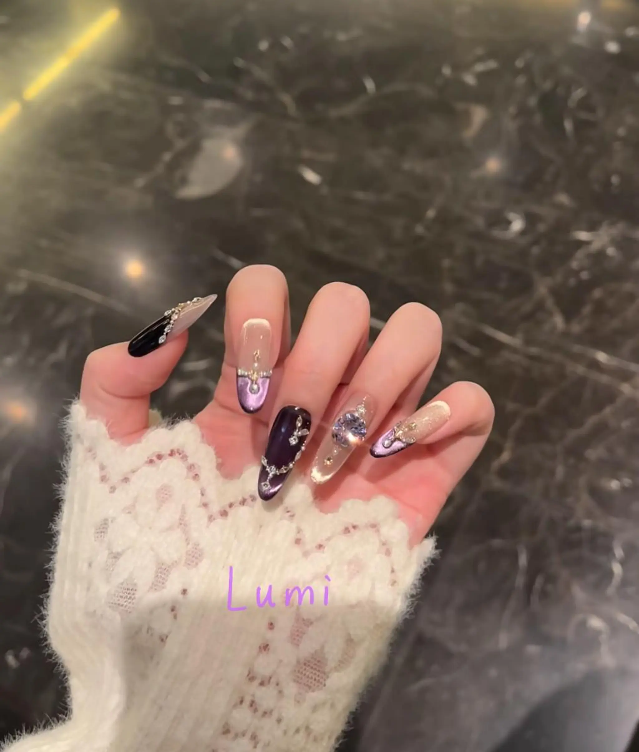 ネイル ツイードネイル 冬ネイル クリスマス 神崎 理沙のネイルデザイン