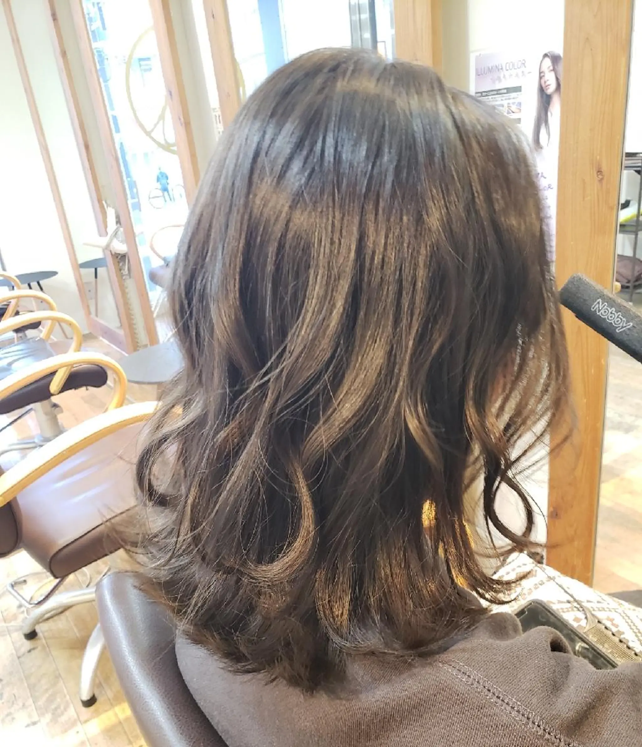 ミディアム カラー 長岡 健一のヘアスタイル