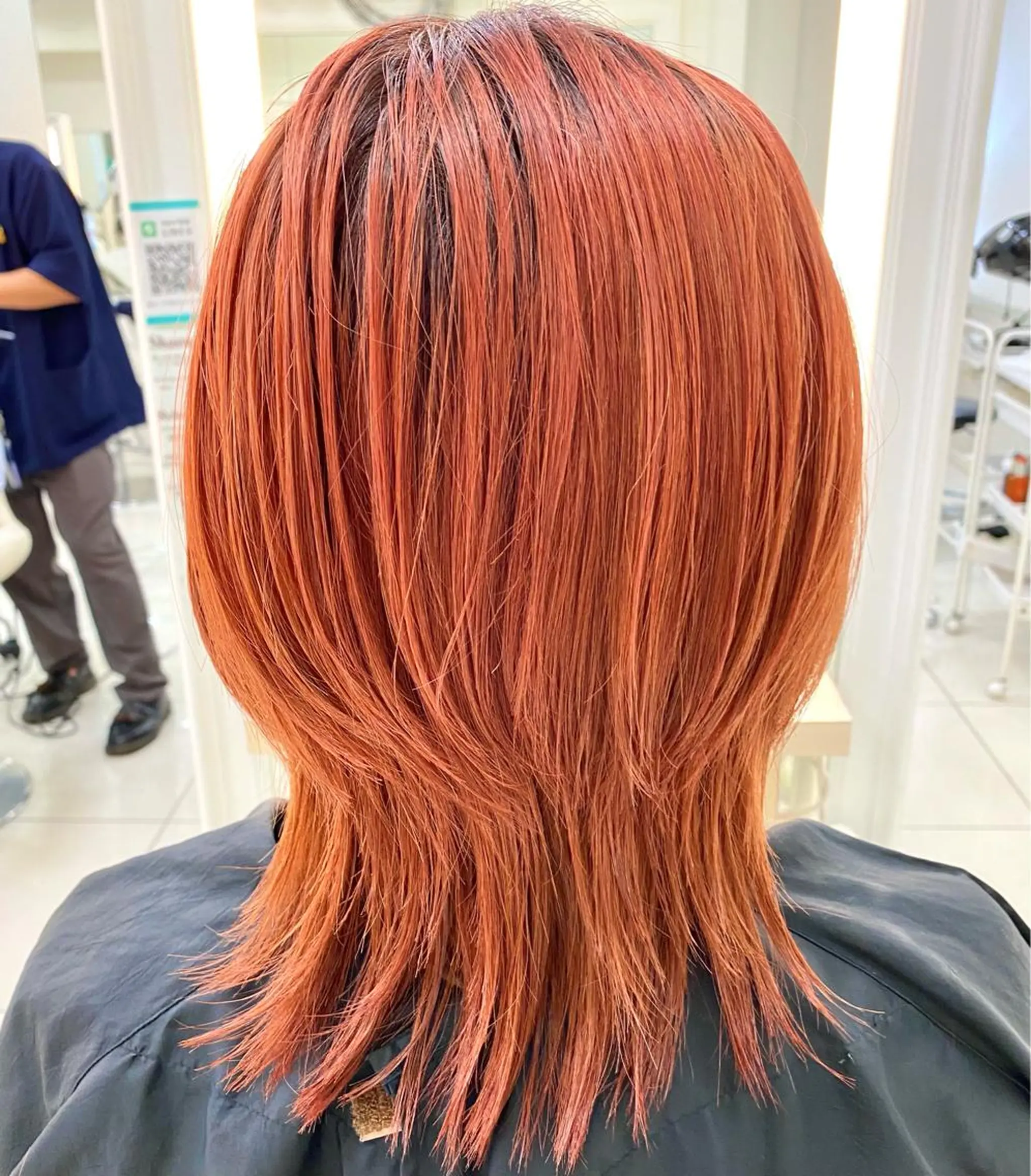 セミロング カラー ブリーチ カット ヘアカラー トリートメント 🌼上水流 彩乃🌼のヘアスタイル