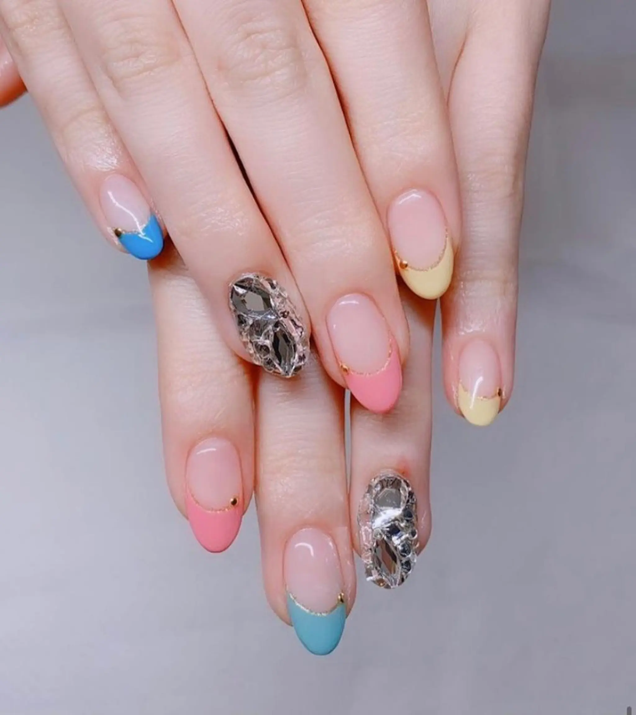ネイル ハンドネイル JINI NAIL所属・ジニ ネイルのネイルデザイン