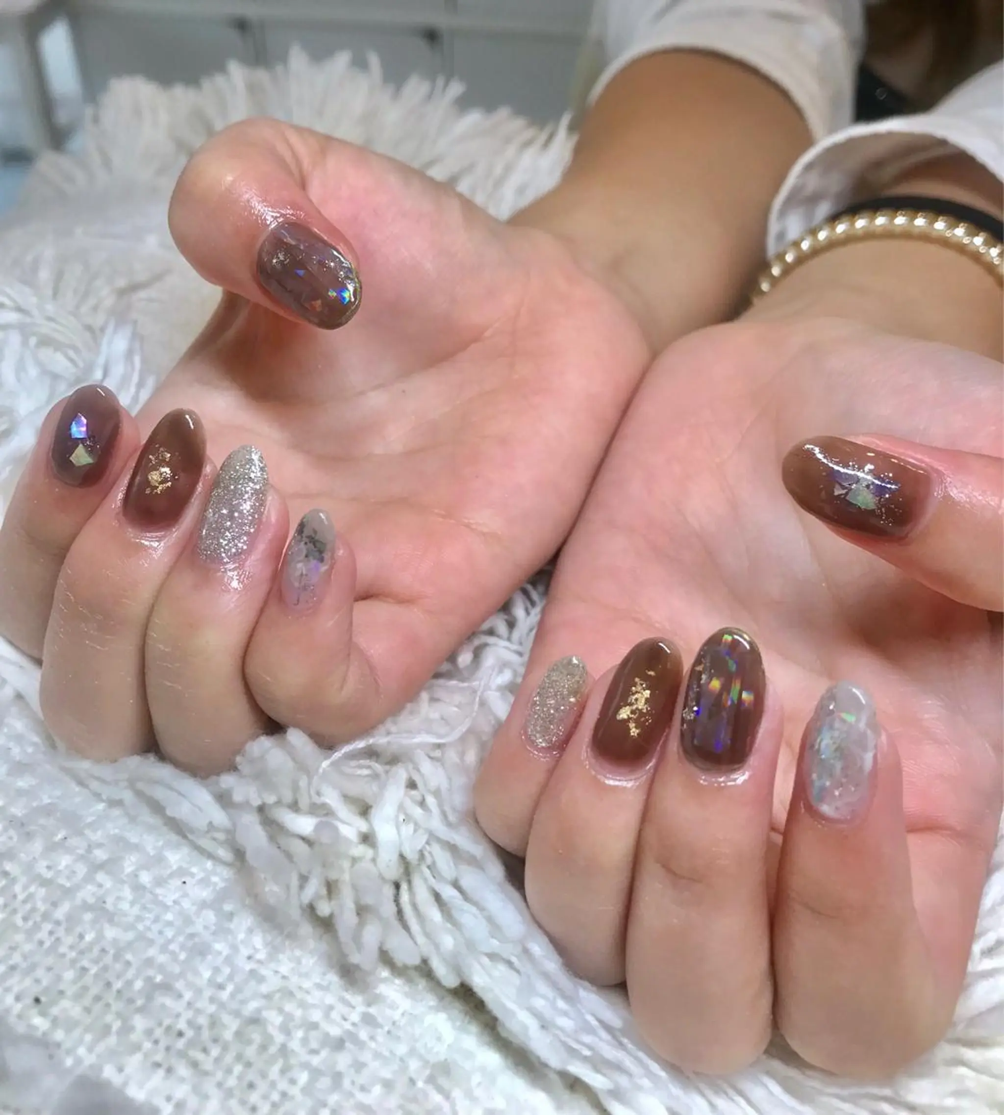 ミディアム ヘアアレンジ ネイル ブラウン クリアネイル nail&eye Aoのマツエク・マツパデザイン