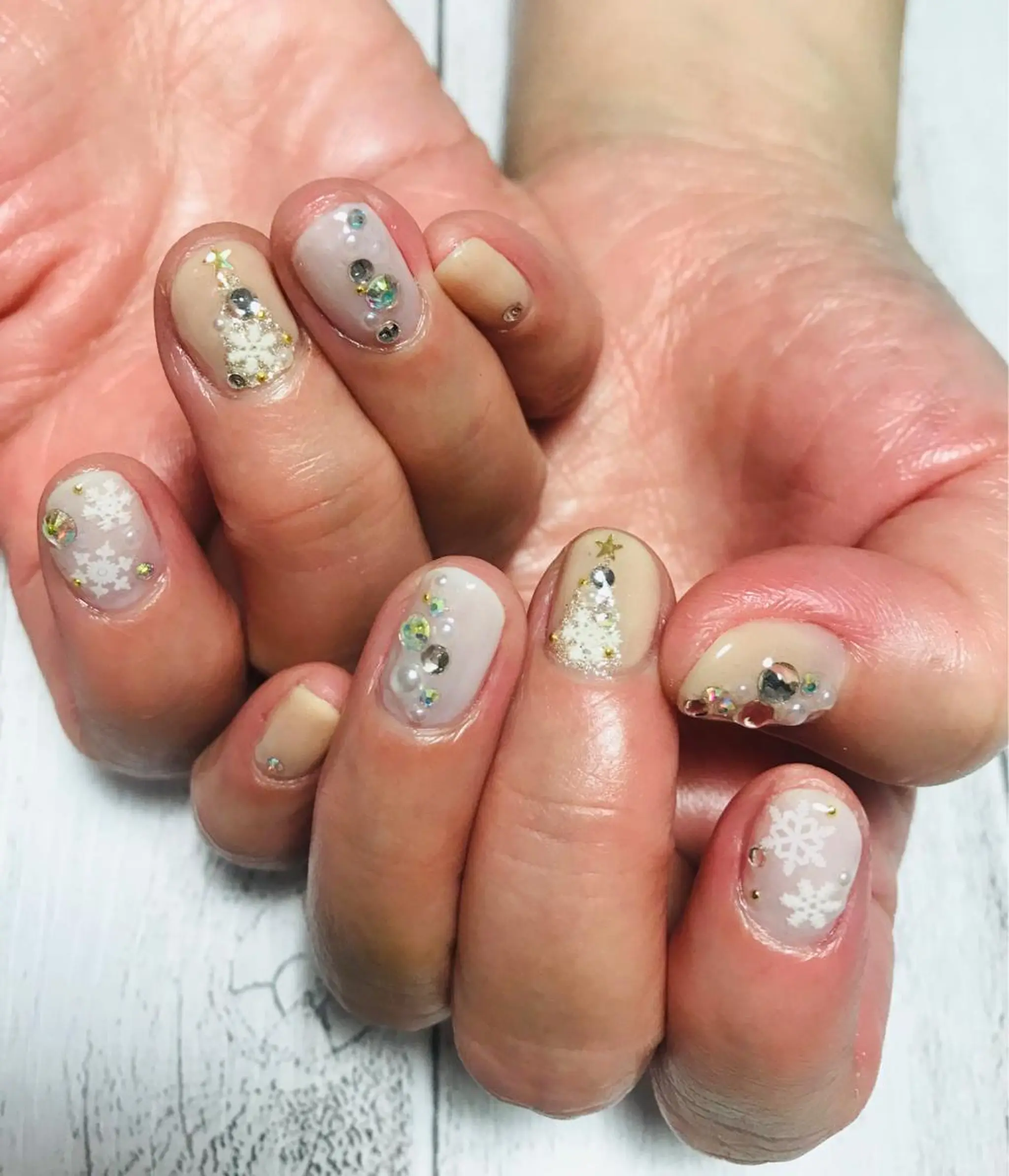 ネイル ハンドネイル NAIL Nutsのネイルデザイン