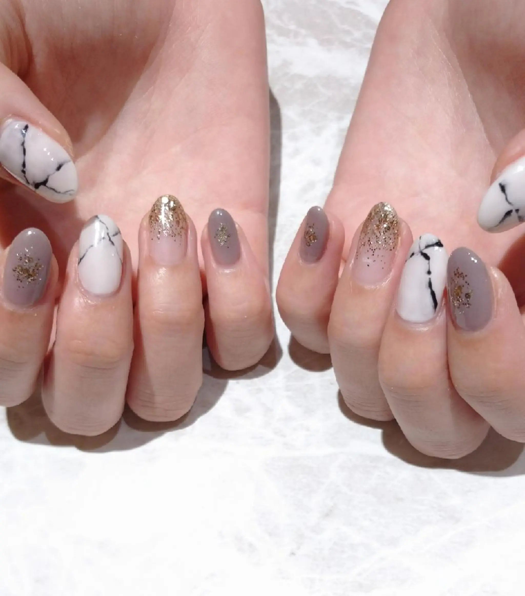 ネイル シンプルネイル ハンドネイル 會田 瑠衣のネイルデザイン