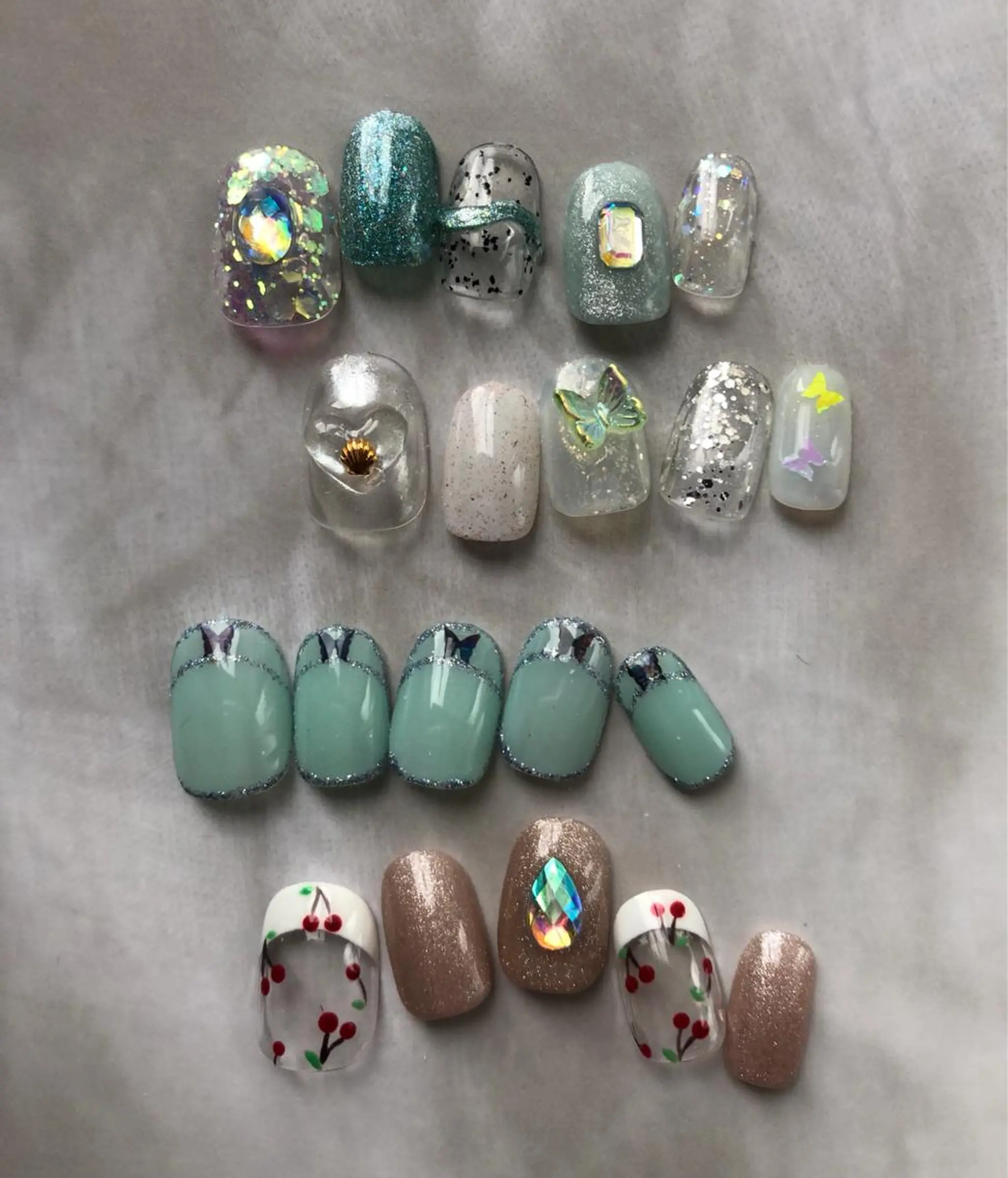 ネイル フラッシュネイル ラメ(グリッター) ☽ ☾のネイルデザイン