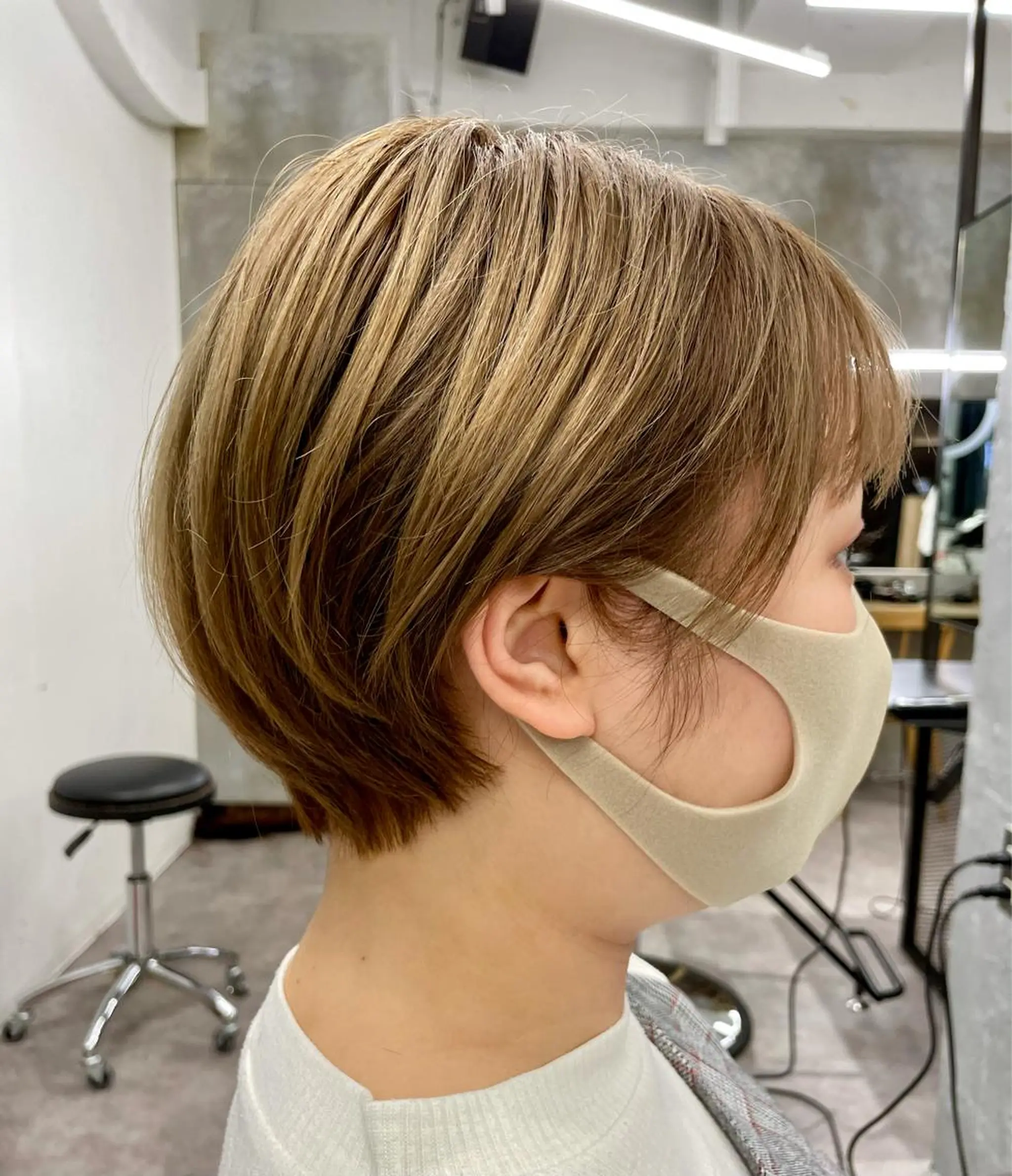 ショート カット ヘアカラー トリートメント 色気レイヤー& ショートはお任せ🌟のヘアスタイル