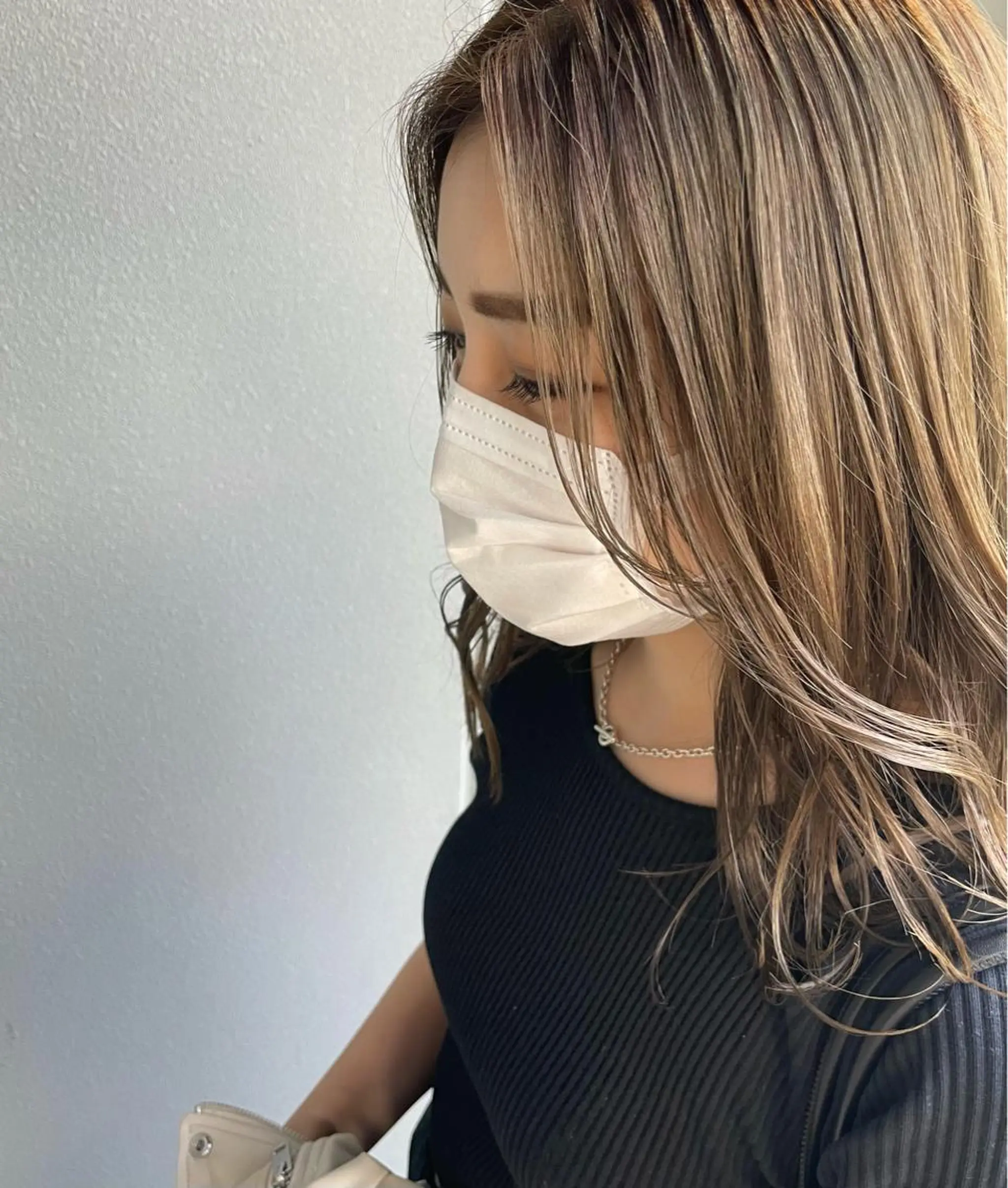 ミディアム カラー ヘアアレンジ 透明感カラー オレンジ 抜け感perm🌐 |kazaneのヘアスタイル