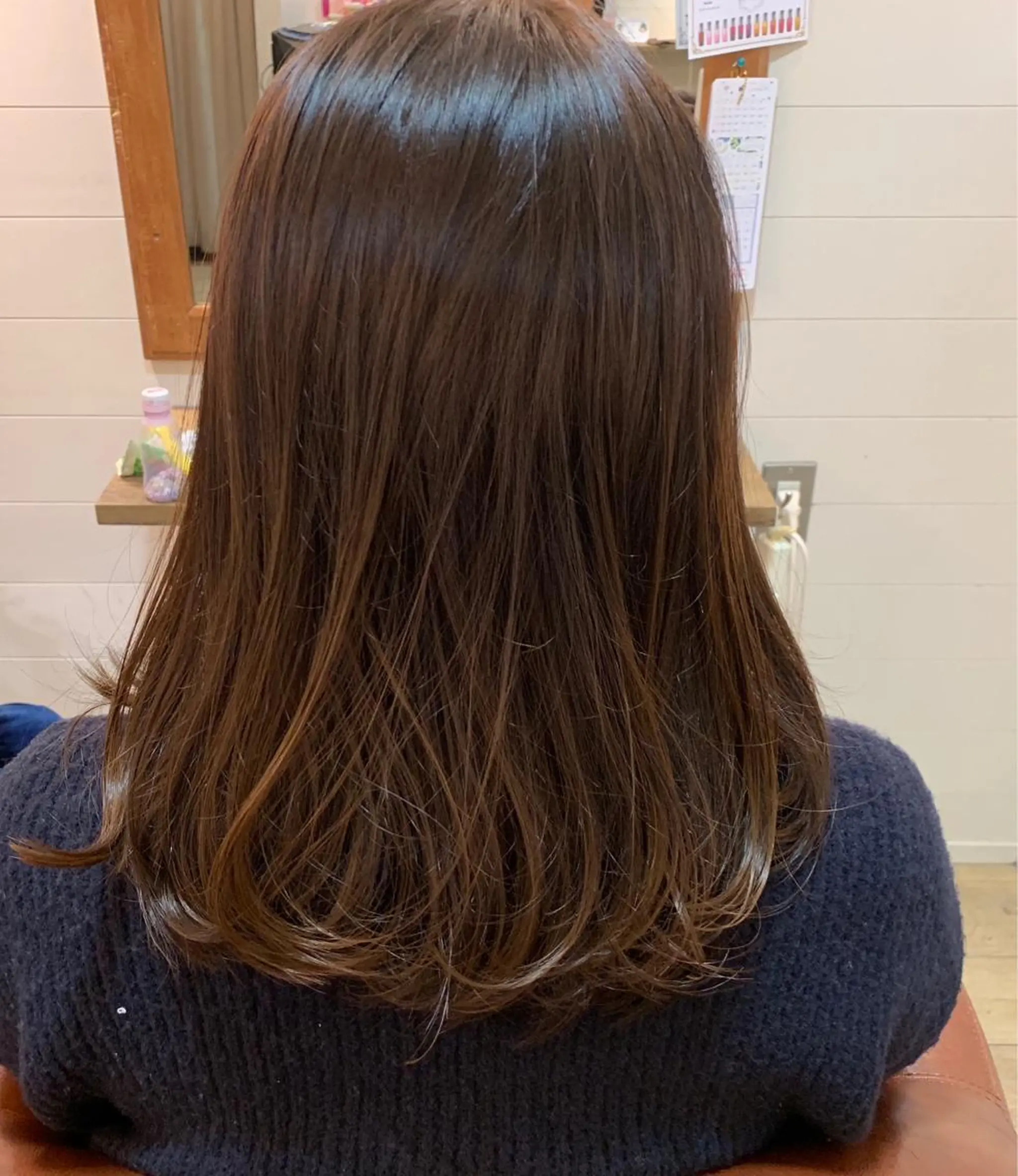 ミディアム 井上 涼花のヘアスタイル