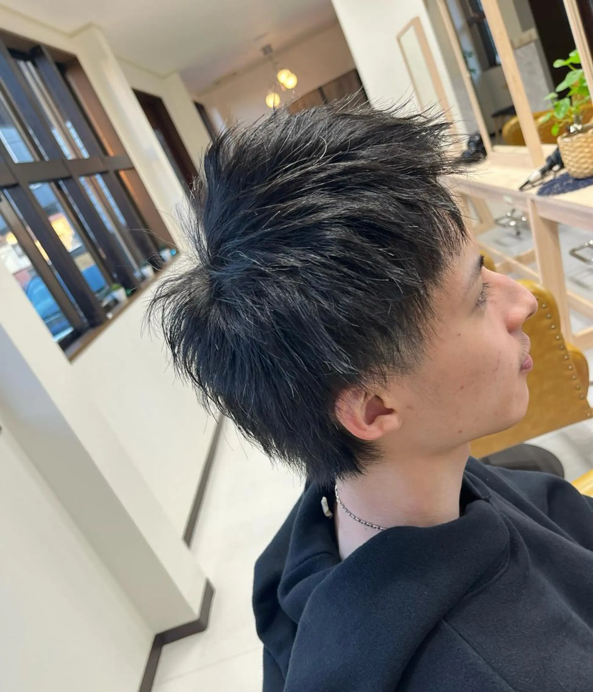 ショート メンズ マッシュウルフ マッシュ メンズウルフカット ウルフカット 峯 渉人のヘアスタイル