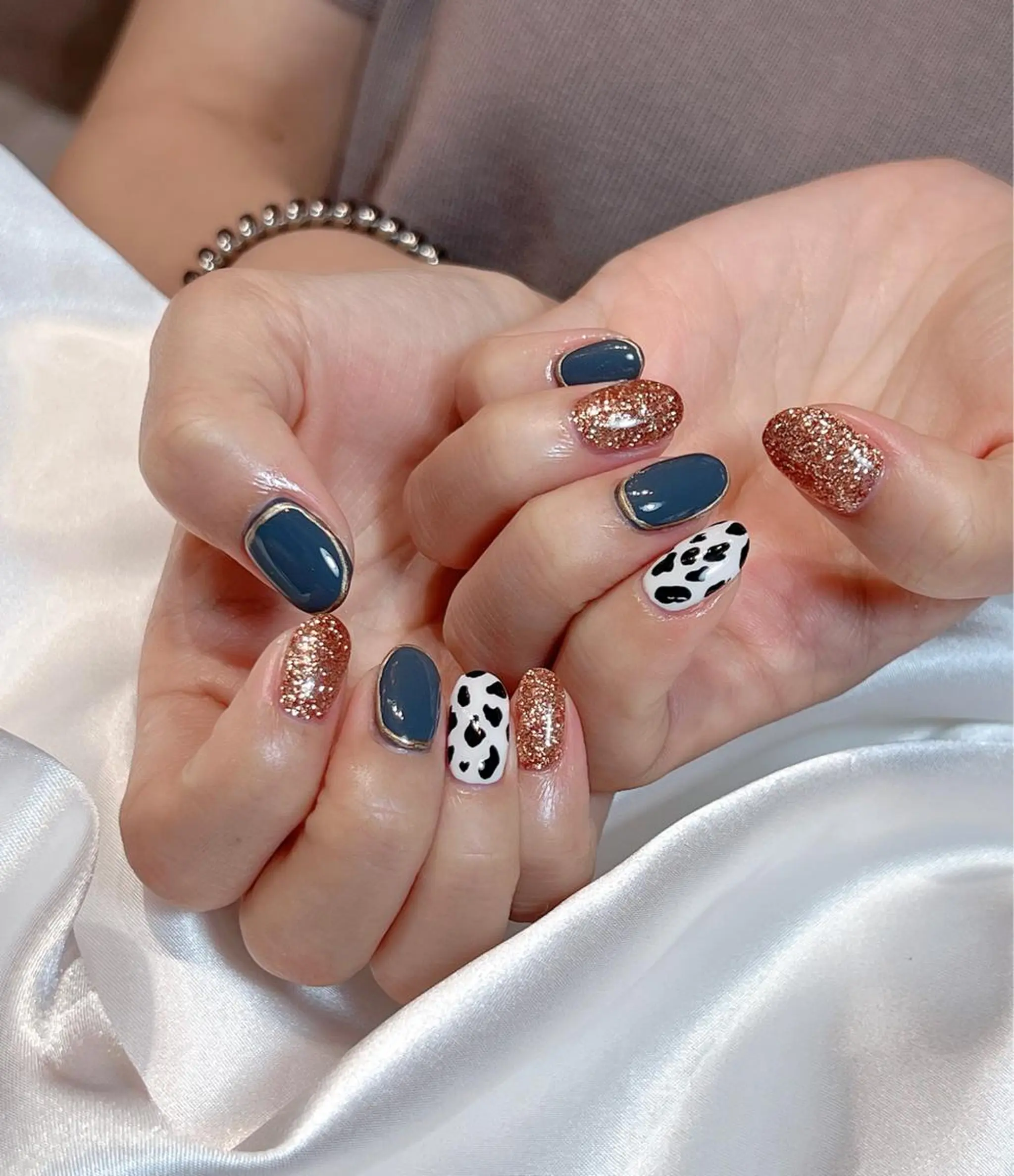 ネイル 持ち込み ハンドネイル bijou nails所属・bijou nails　蓮のネイルデザイン