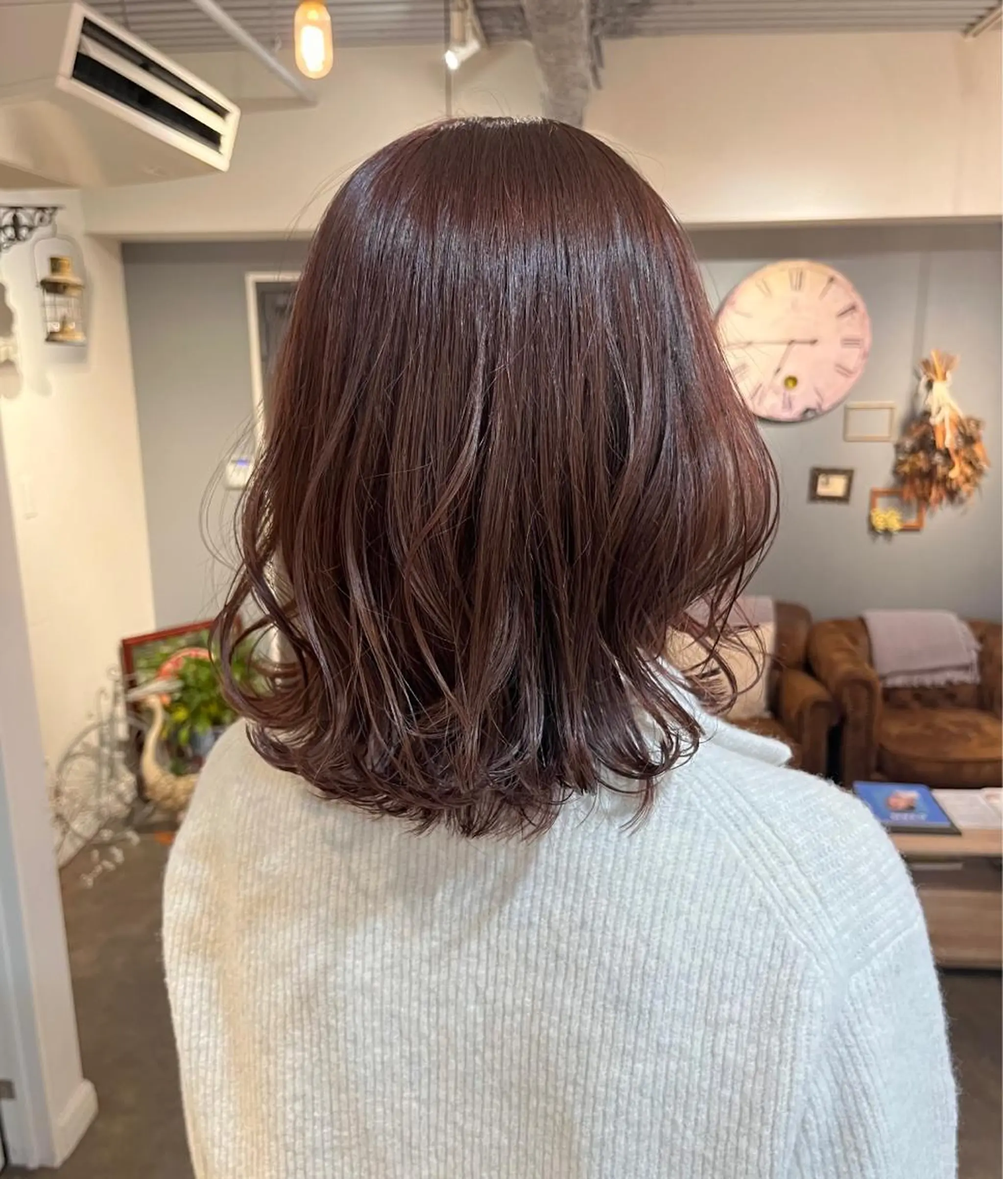 ミディアム カラー NOEL所属・フェイシャルエステ Utaiのエステ・リラクイメージ