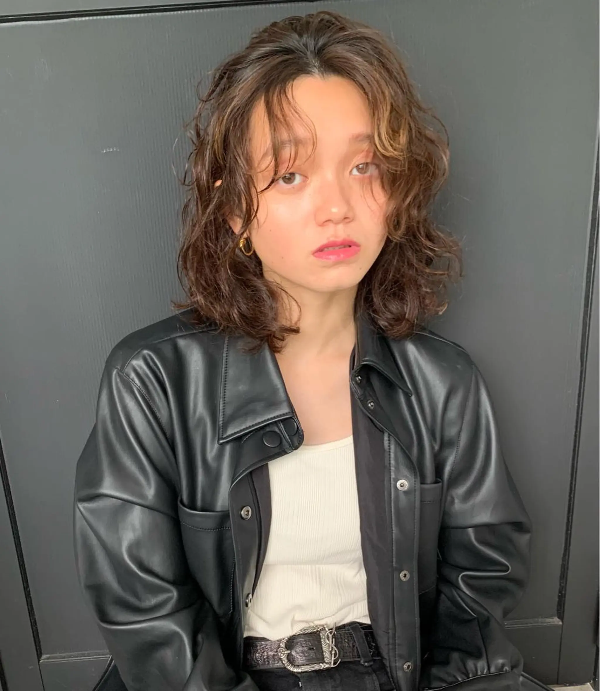 セミロング セミロングパーマ LOREN＋透明感 オリーブhirokoのヘアスタイル