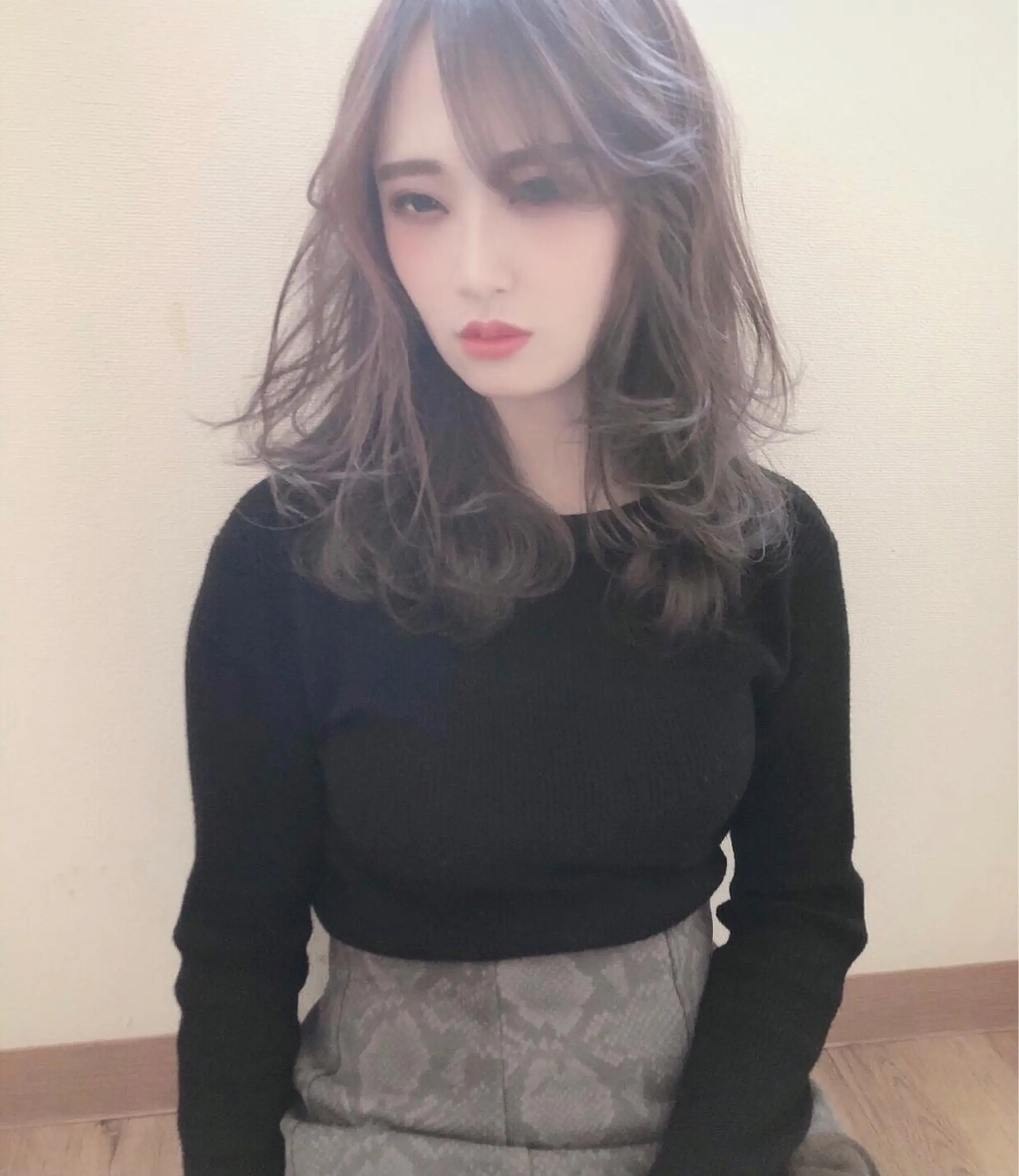 ミディアム カラー ブリーチ ケアブリーチ ハイトーンカラー テトネ タカシのヘアスタイル