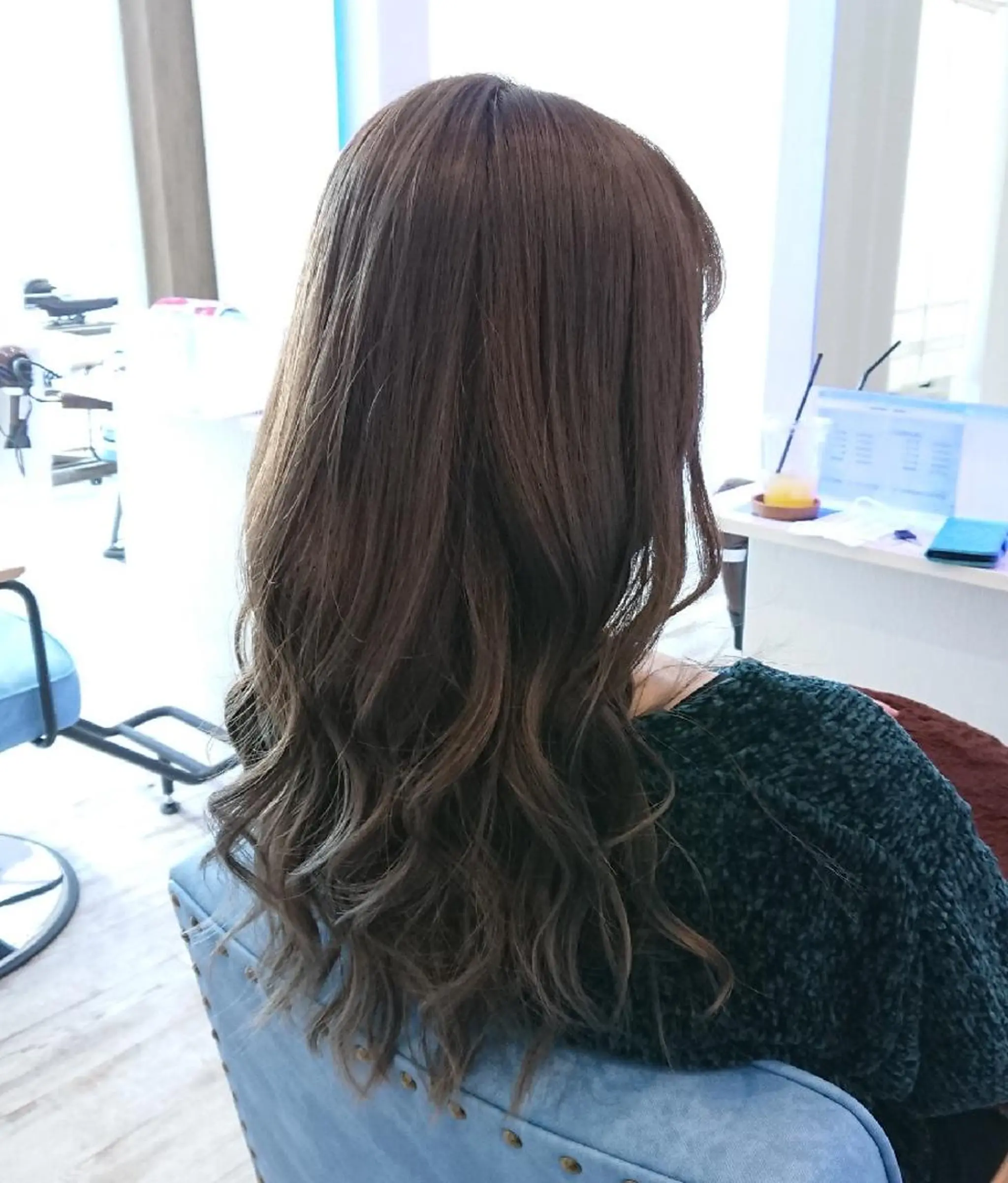 セミロング カラー ヘアアレンジ 小林 伸行のヘアスタイル